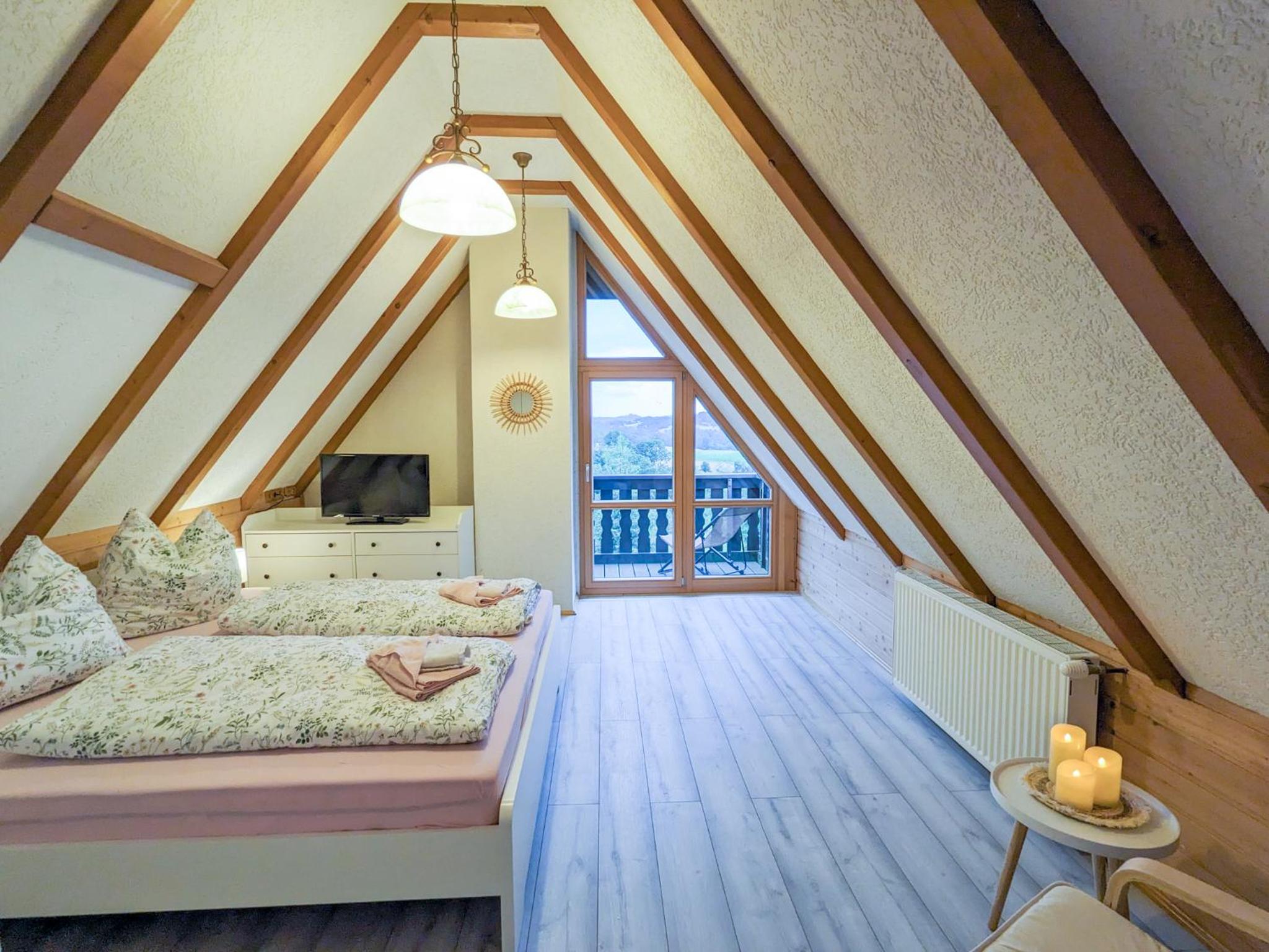 B8 Urlaubsmagie Bergsteigerwohnung mit Balkon mit Aussicht aufs Elbsandsteingebirge