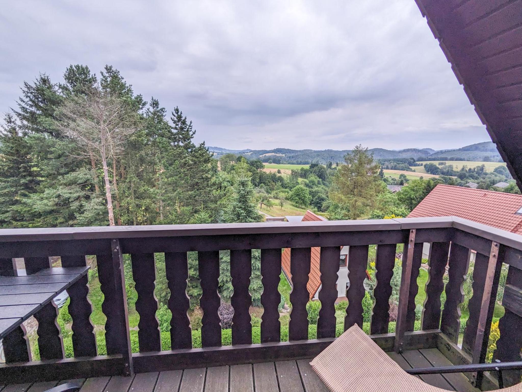 B8 Urlaubsmagie Bergsteigerwohnung mit Balkon mit Aussicht aufs Elbsandsteingebirge