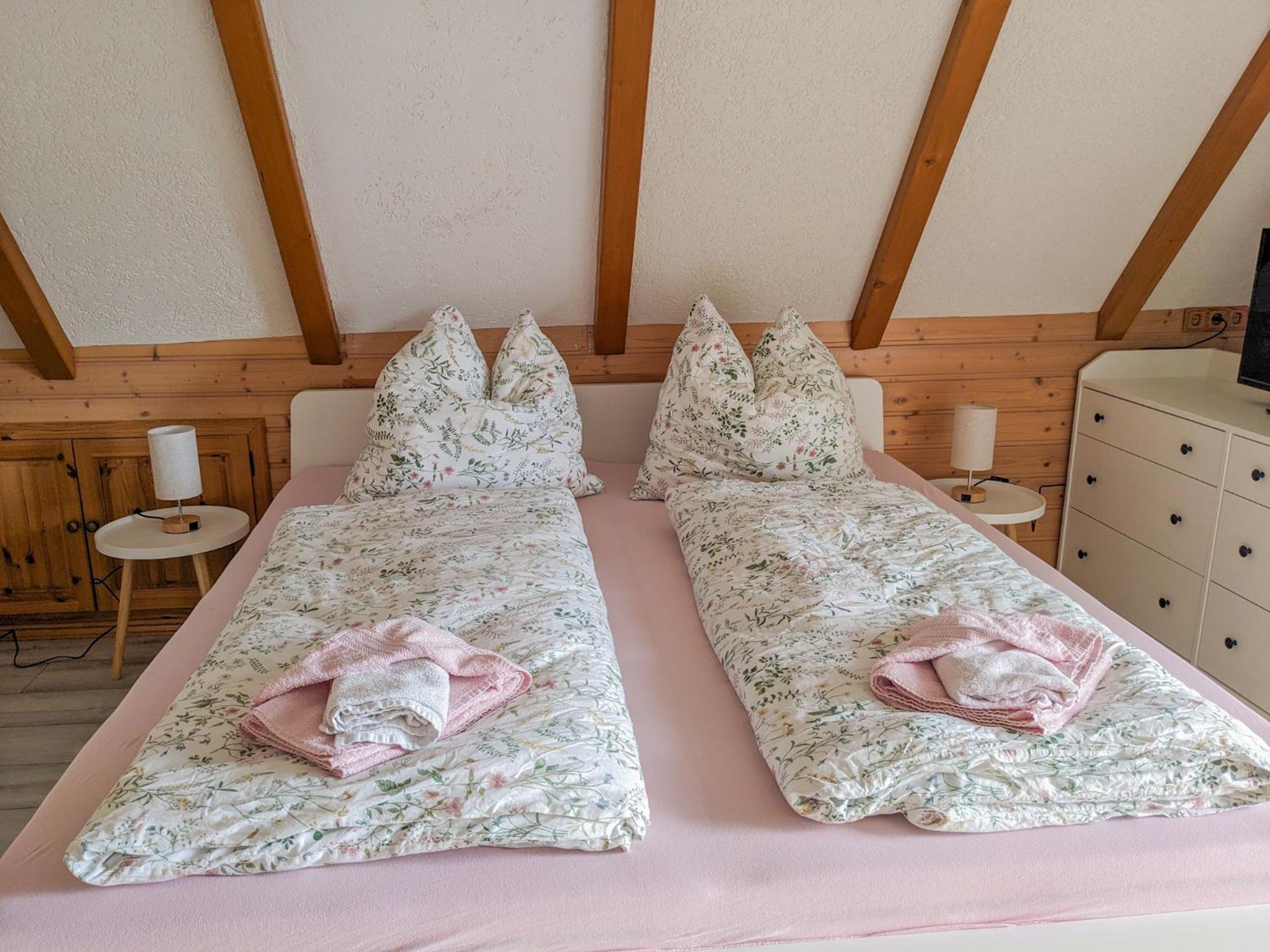 B8 Urlaubsmagie Bergsteigerwohnung mit Balkon mit Aussicht aufs Elbsandsteingebirge