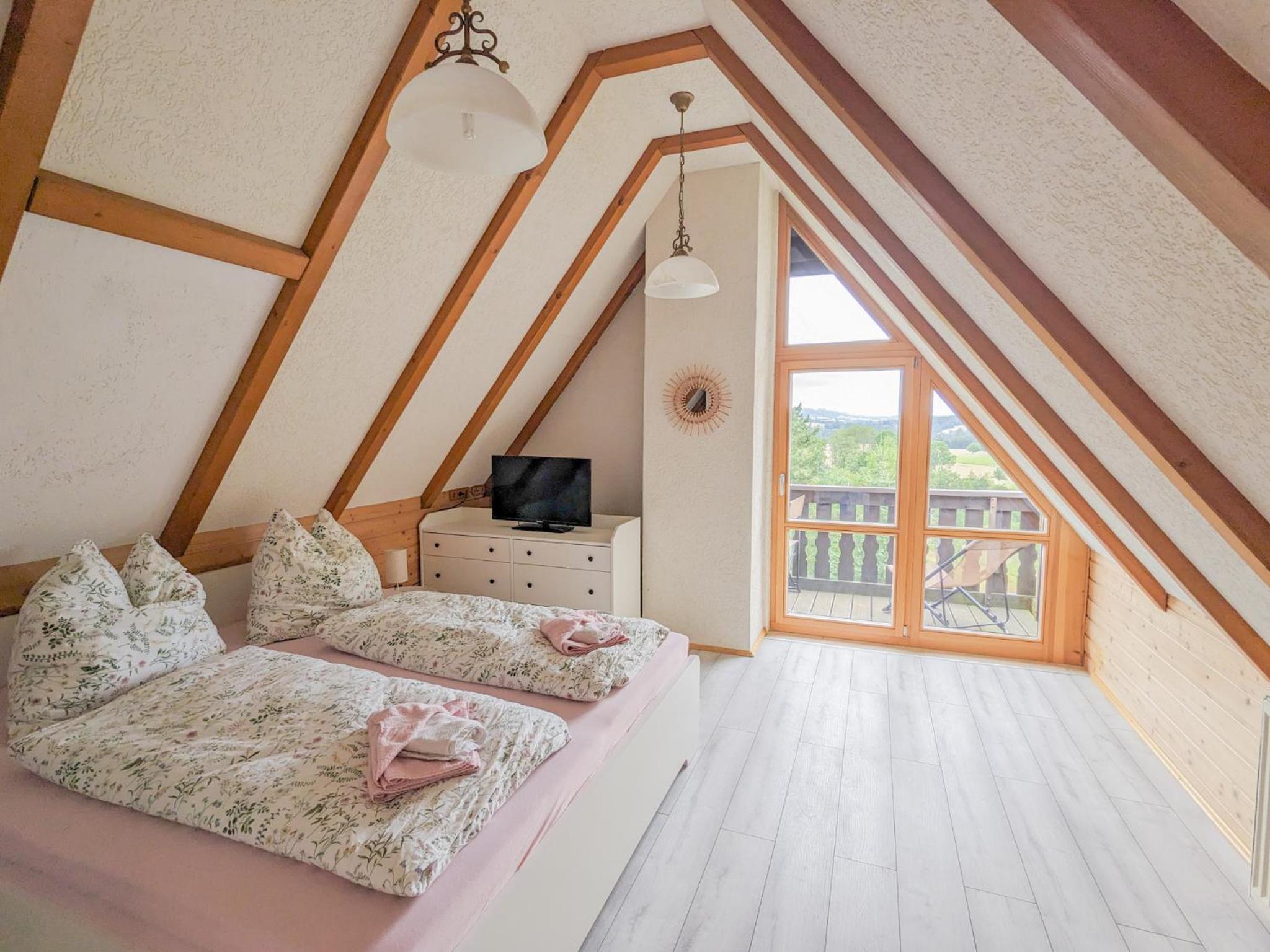 B8 Urlaubsmagie Bergsteigerwohnung mit Balkon mit Aussicht aufs Elbsandsteingebirge