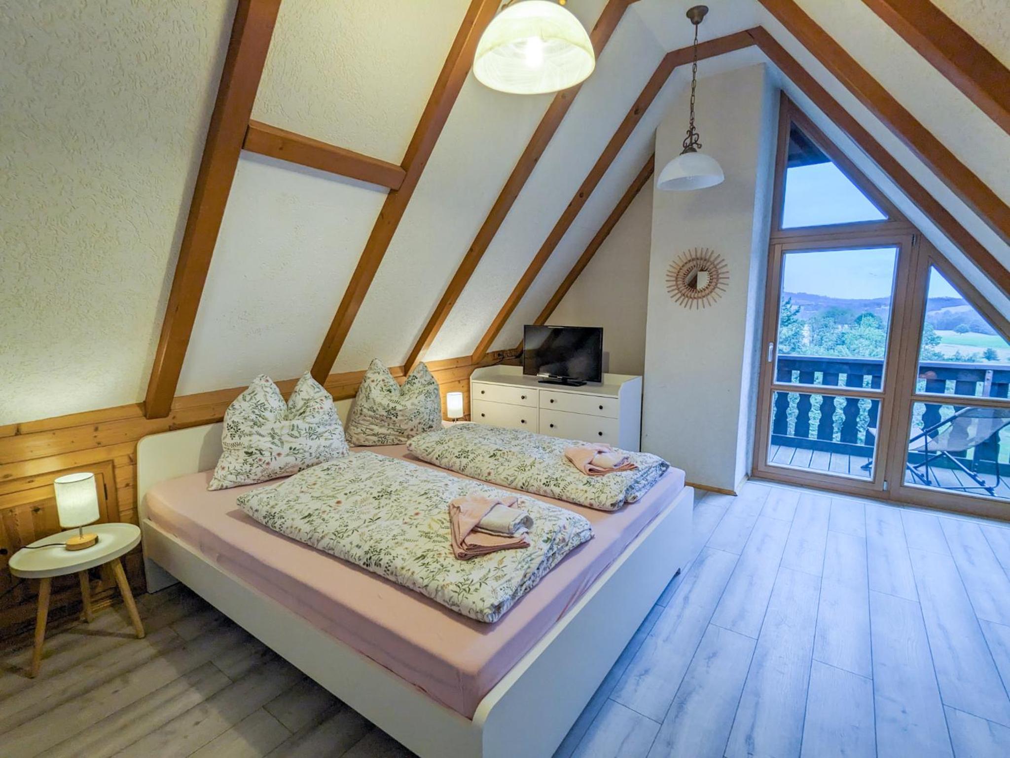 B8 Urlaubsmagie Bergsteigerwohnung mit Balkon mit Aussicht aufs Elbsandsteingebirge