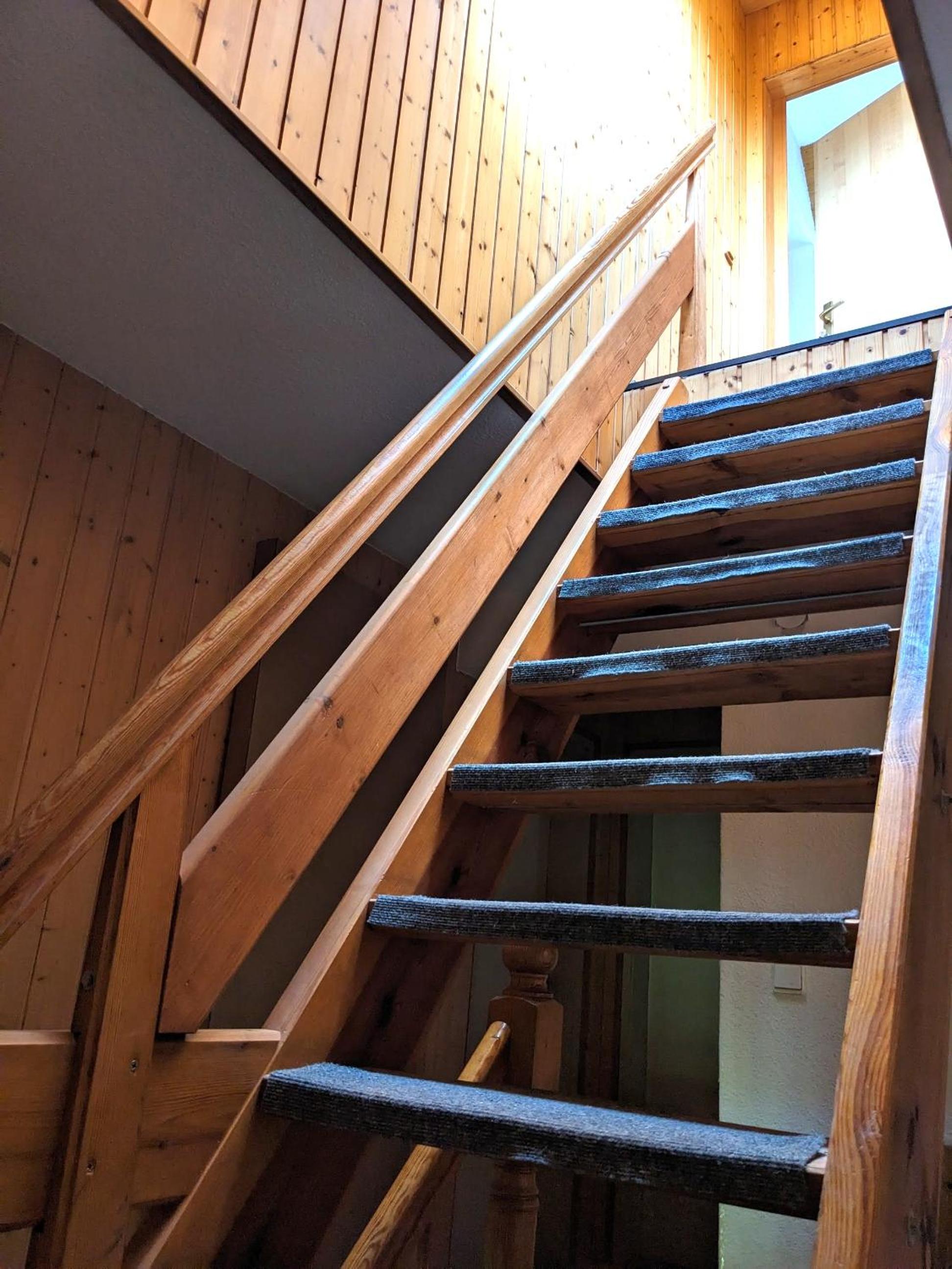 B8 Urlaubsmagie Bergsteigerwohnung mit Balkon mit Aussicht aufs Elbsandsteingebirge