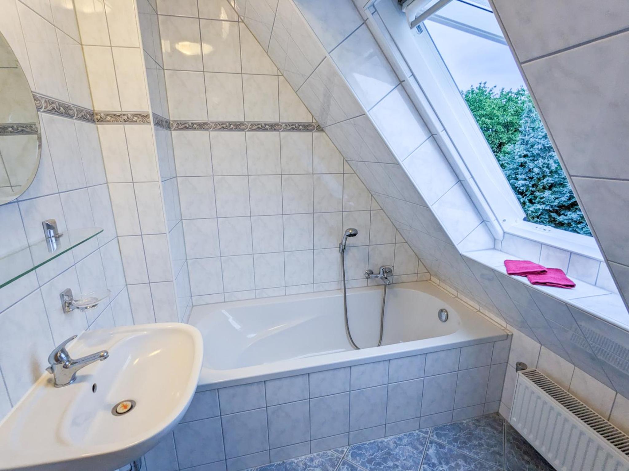 B8 Urlaubsmagie Bergsteigerwohnung mit Balkon mit Aussicht aufs Elbsandsteingebirge