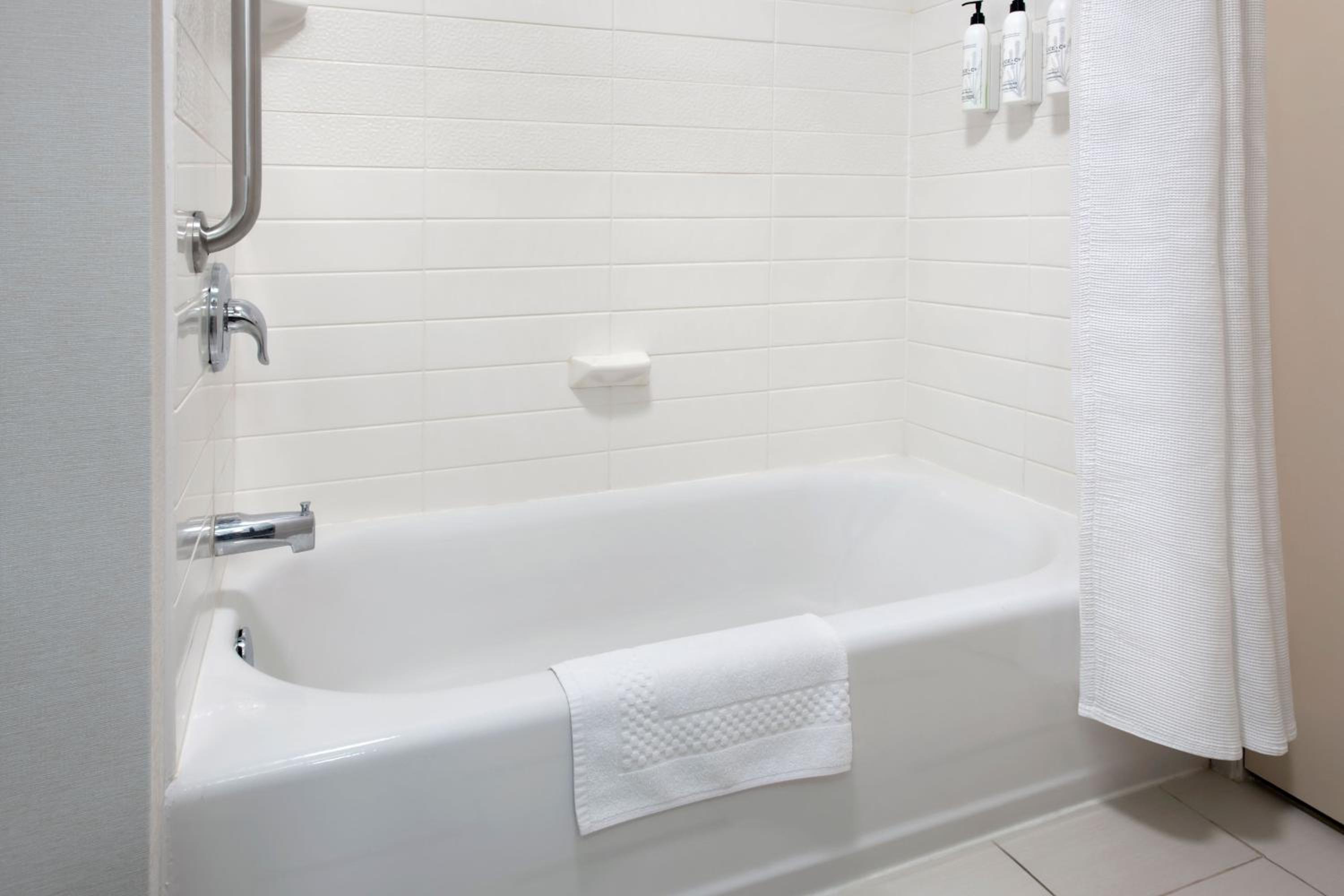Watertown Vacations - Fairfield Inn Suites by Marriott Watertown Thousand Islands - Property Image 10