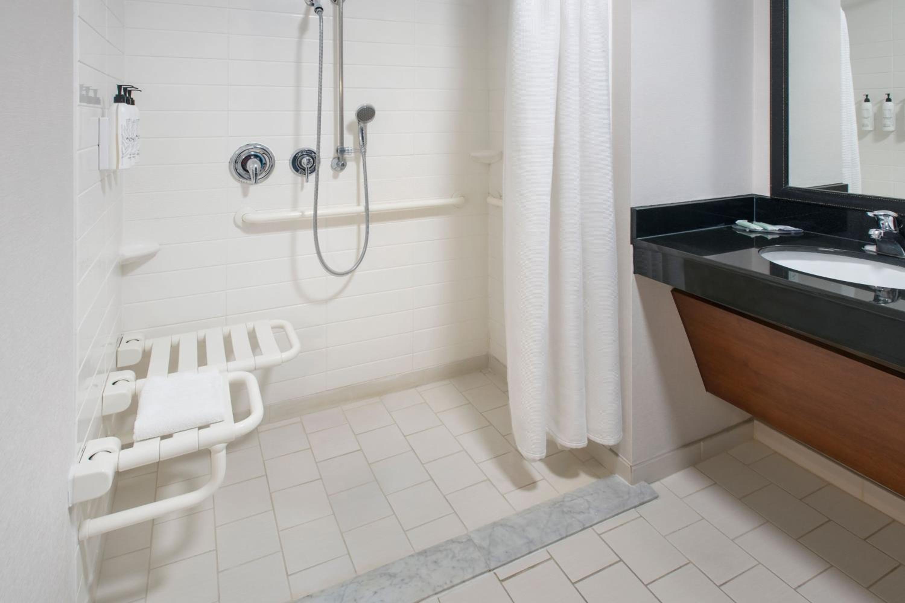 Watertown Vacations - Fairfield Inn Suites by Marriott Watertown Thousand Islands - Property Image 8