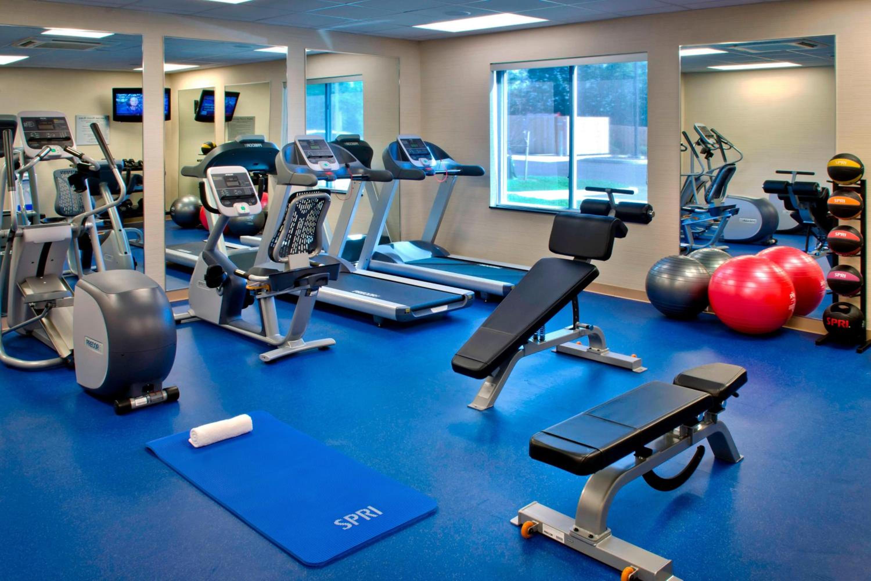Watertown Vacations - Fairfield Inn Suites by Marriott Watertown Thousand Islands - Property Image 20