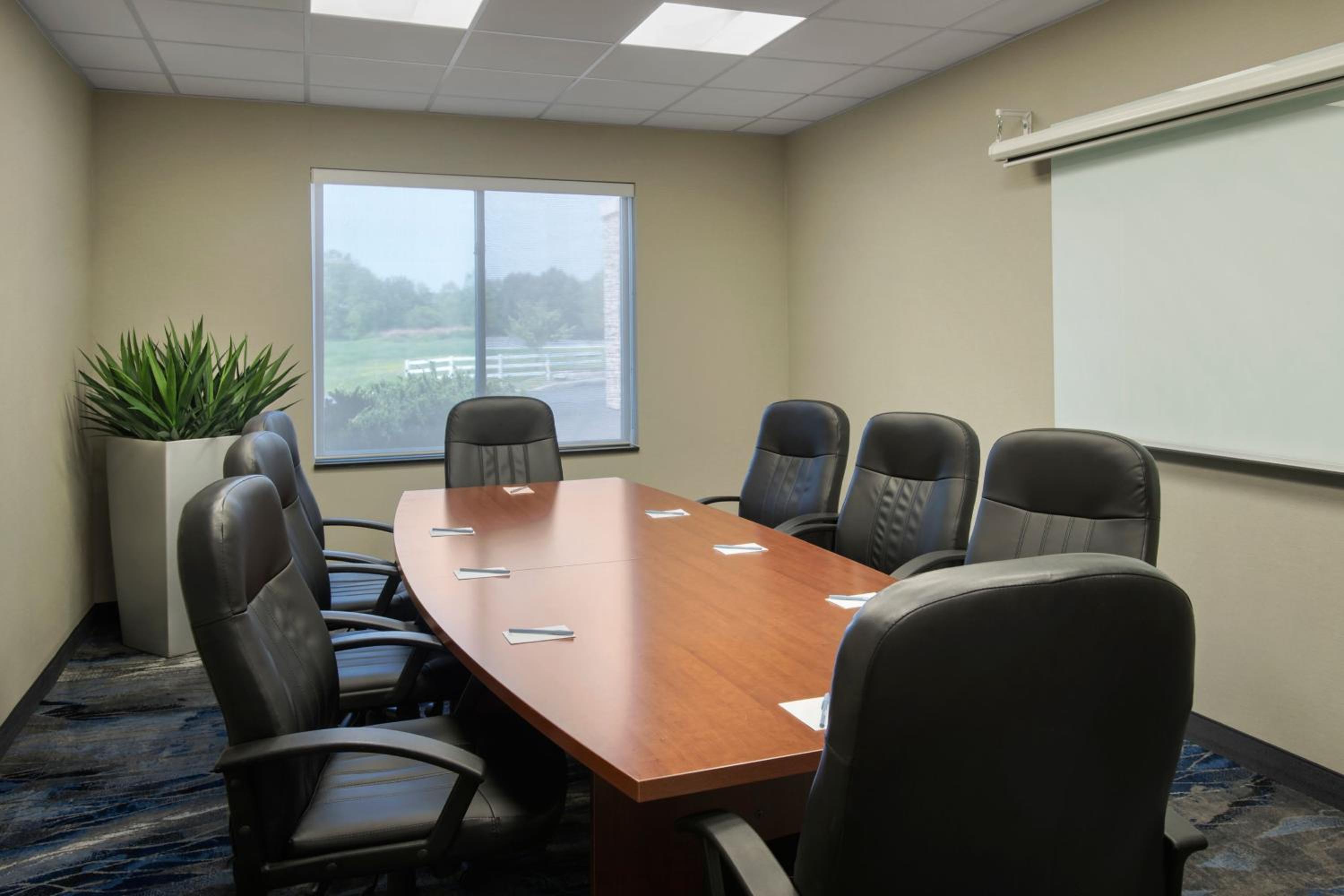 Watertown Vacations - Fairfield Inn Suites by Marriott Watertown Thousand Islands - Property Image 22