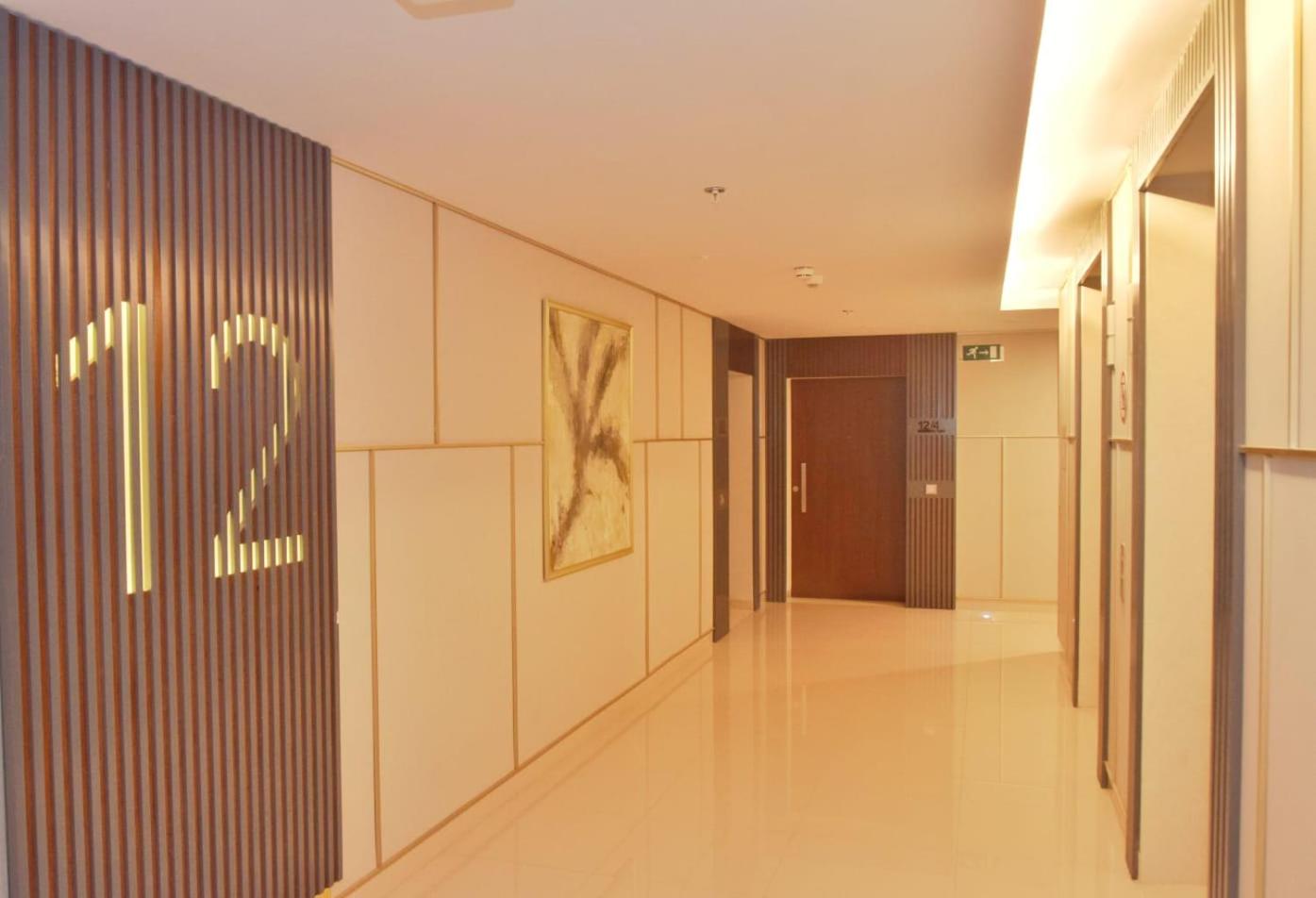 No 12 at Cinnomon Life view 3