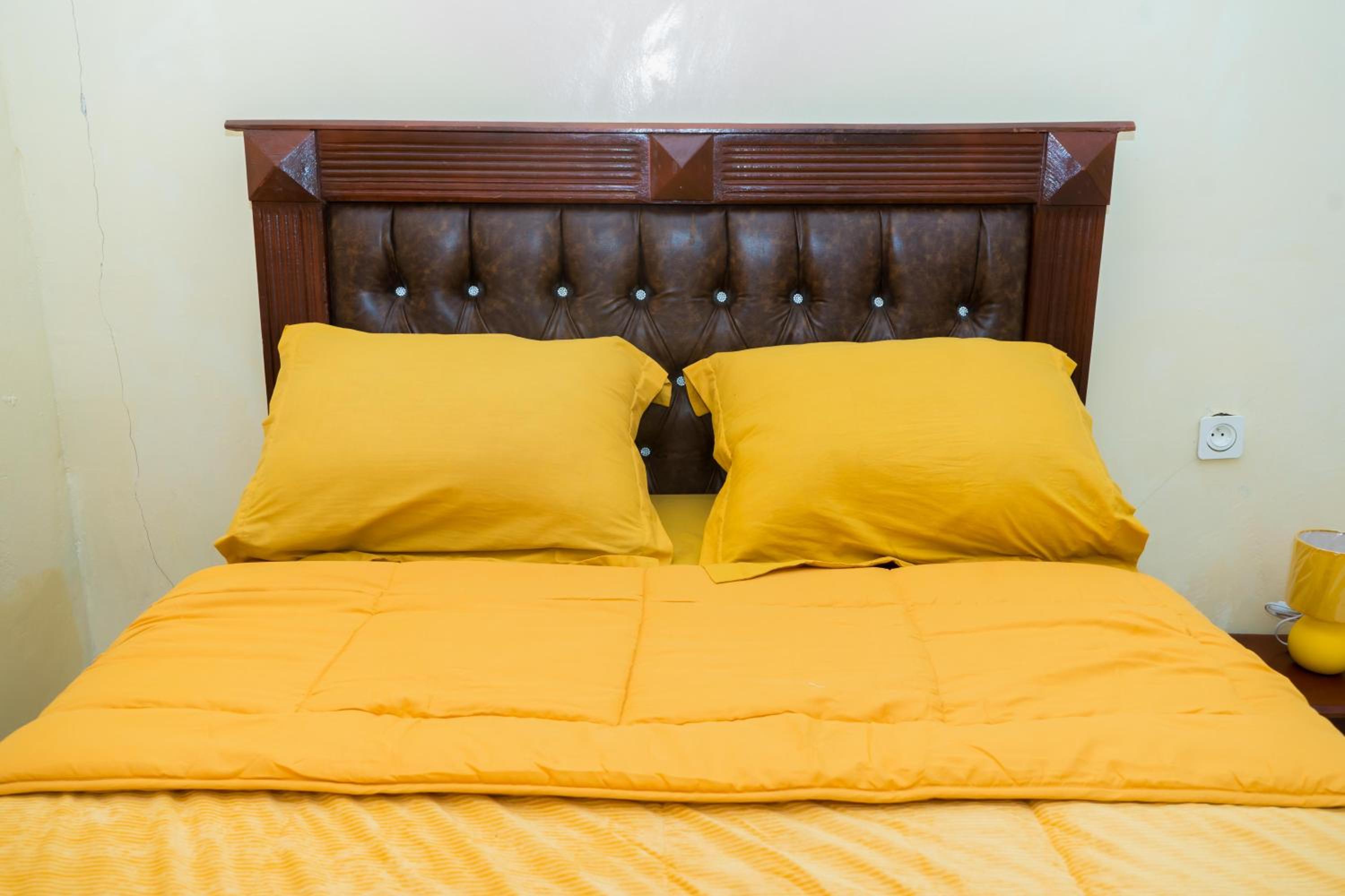 AFRIEUROTEXT Kamerun-High Standing-Appartements-Wifi-Security-Restaurant-modern Kitchen