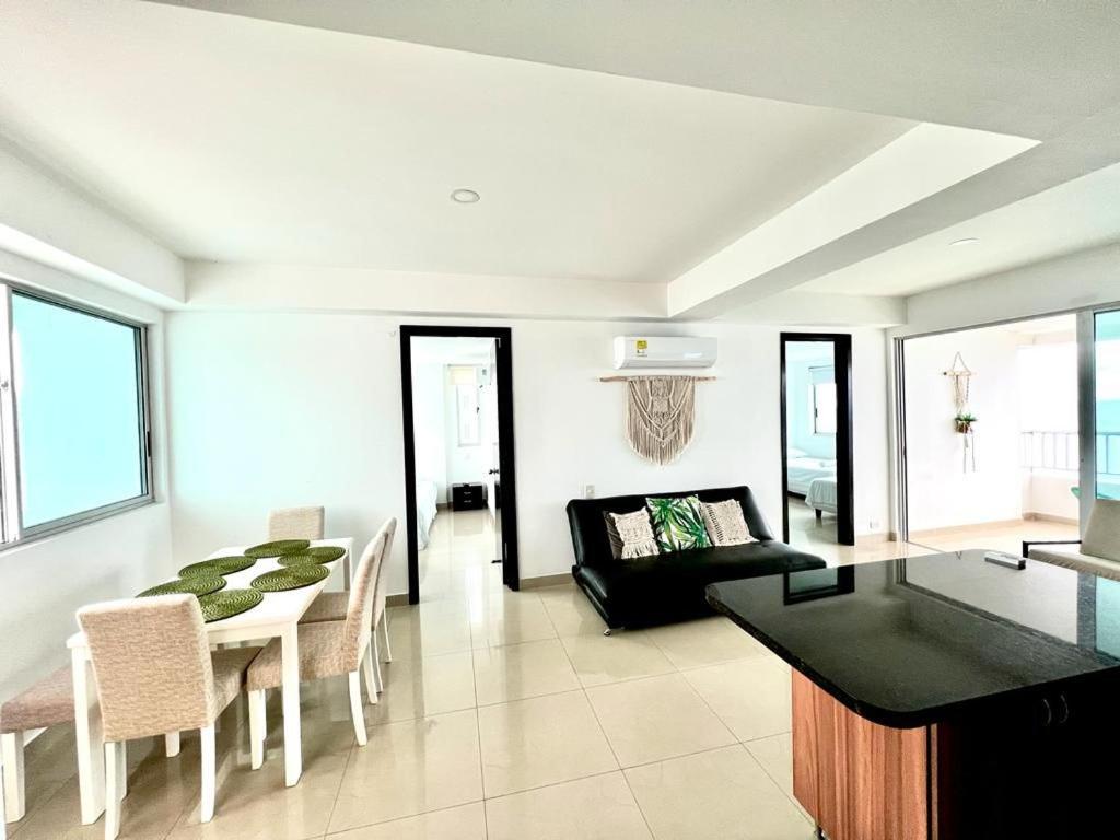 Palmetto 2704- Hermosa Vista Al Mar- Cartagena,Colombia