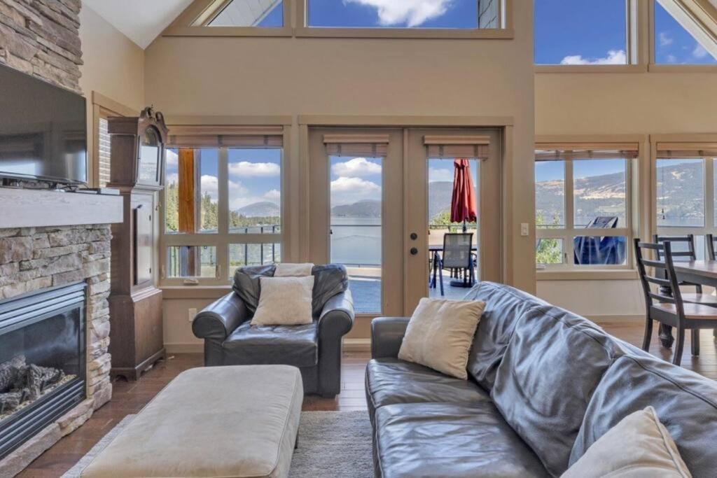 Beautiful Cottage at La Casa in Kelowna