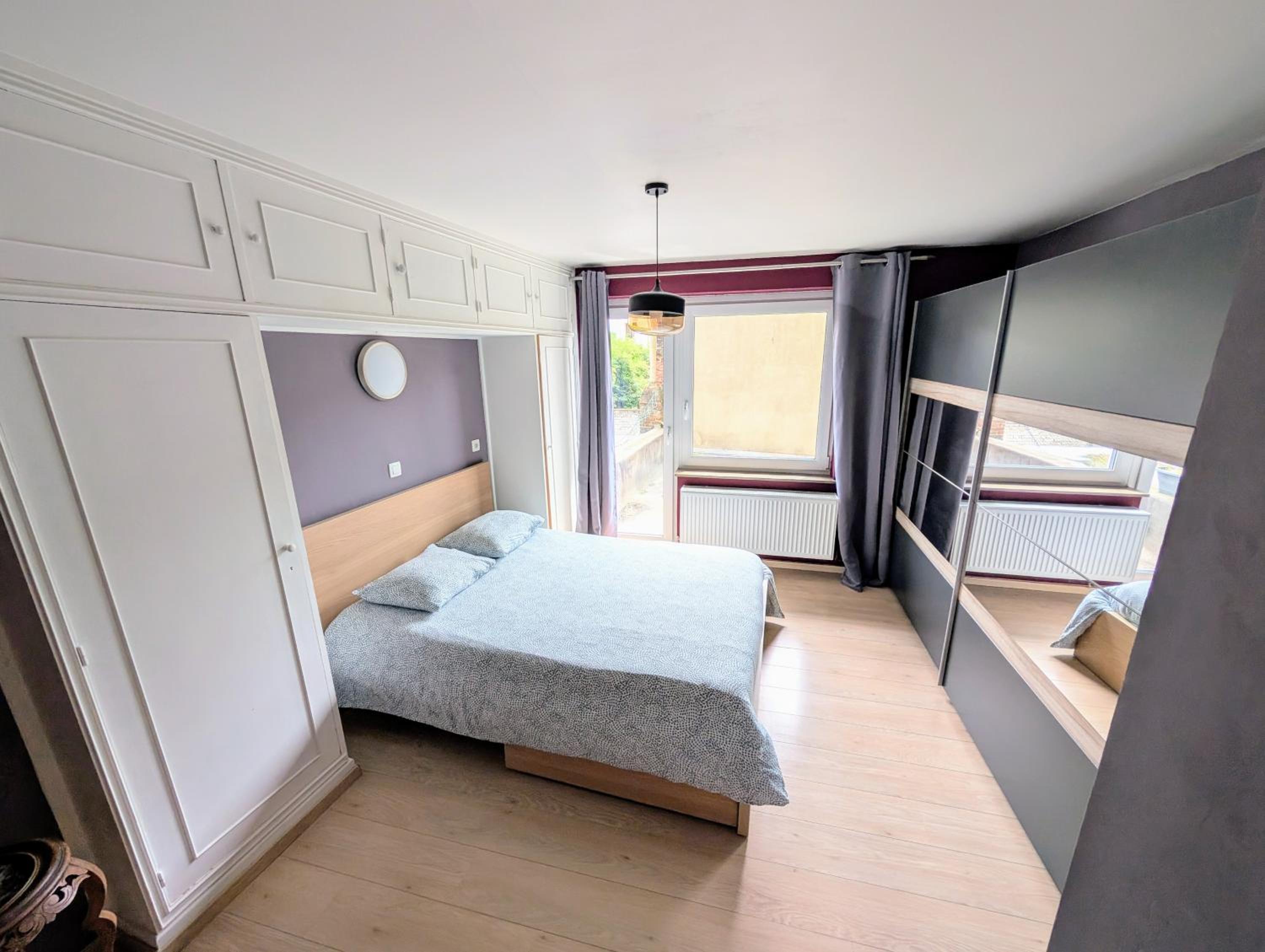 Superbe appartement dans le centre de Mons - Arivée autonome