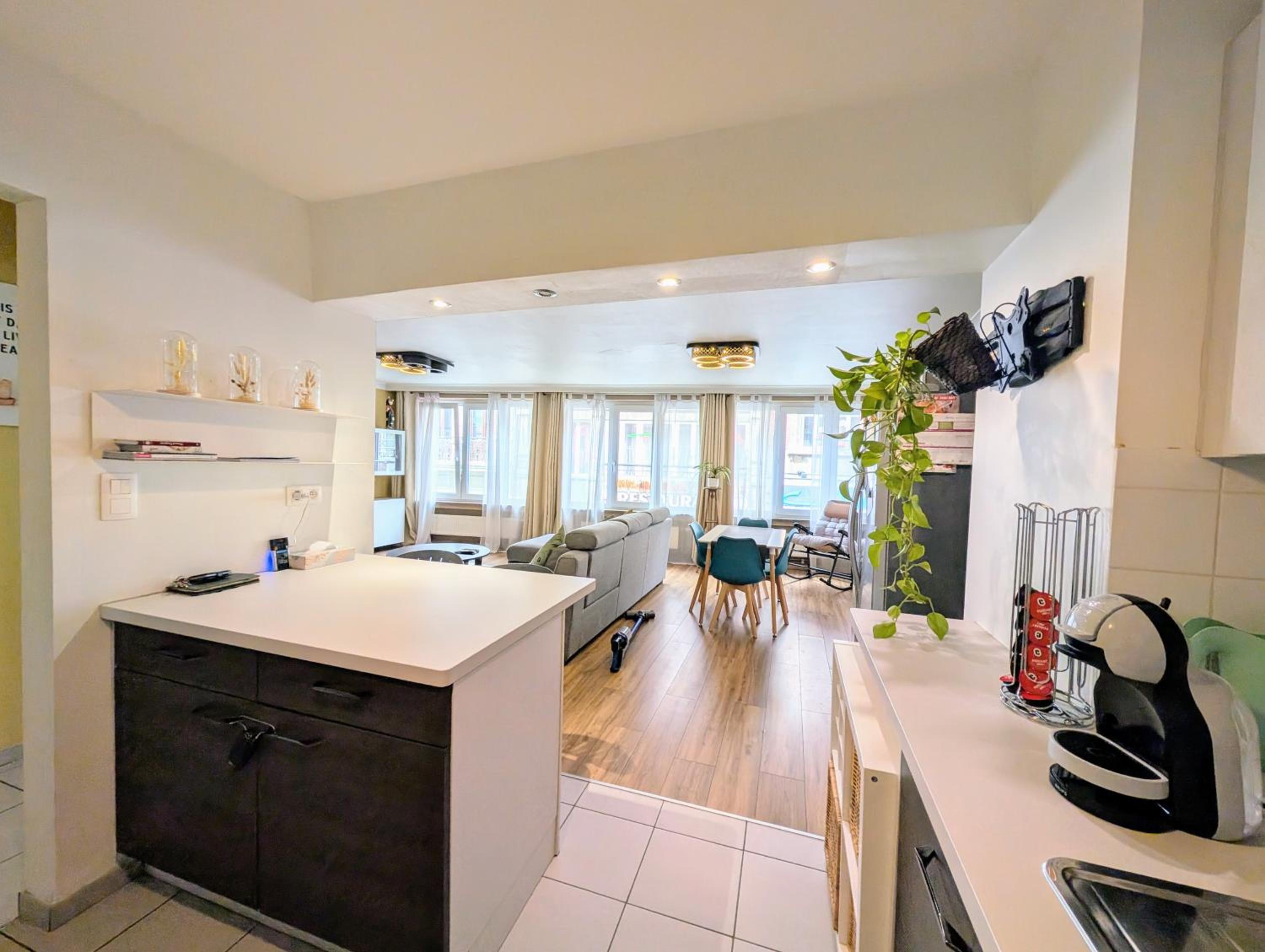 Superbe appartement dans le centre de Mons - Arivée autonome