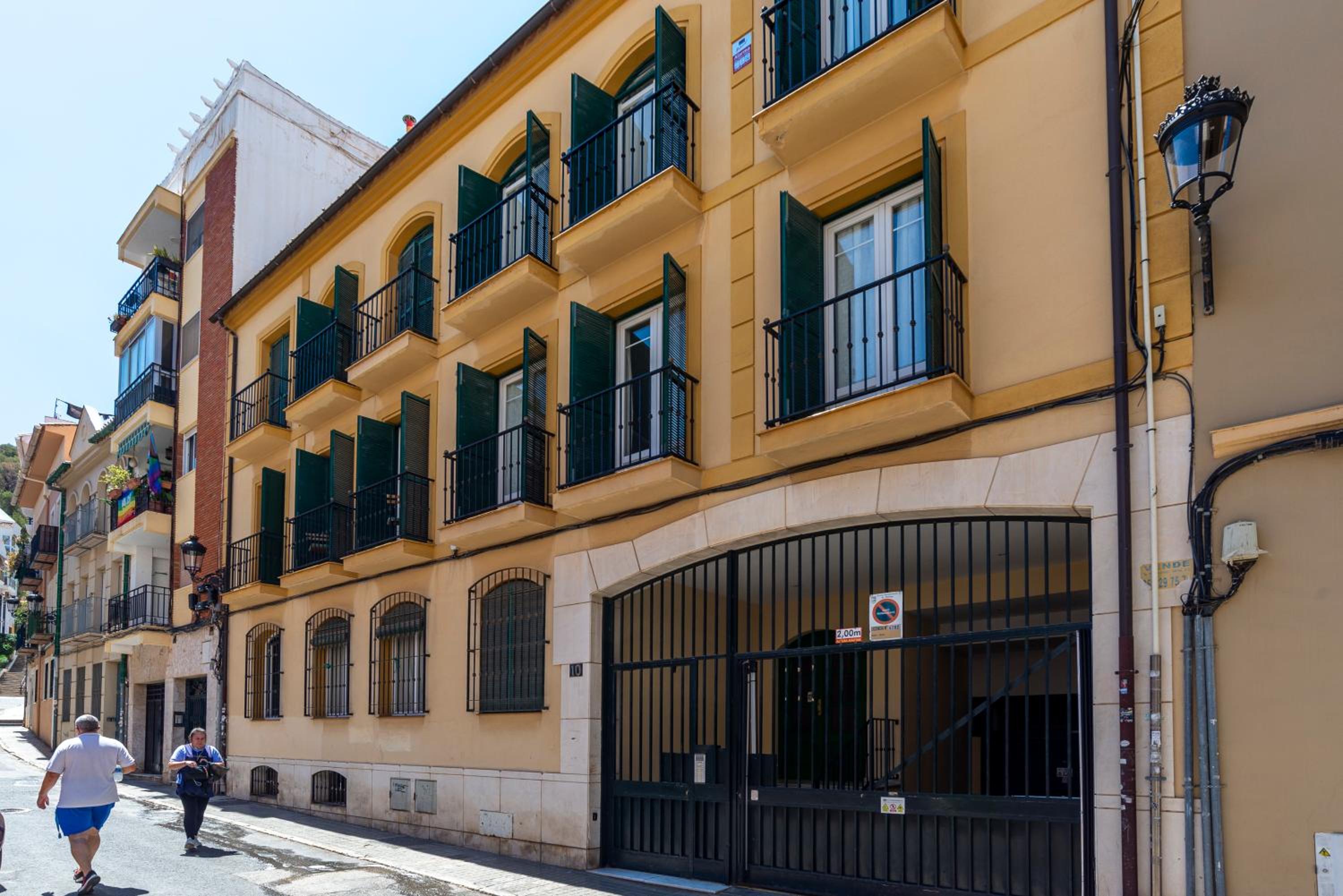 Apartment & Pool in Malaga City Center