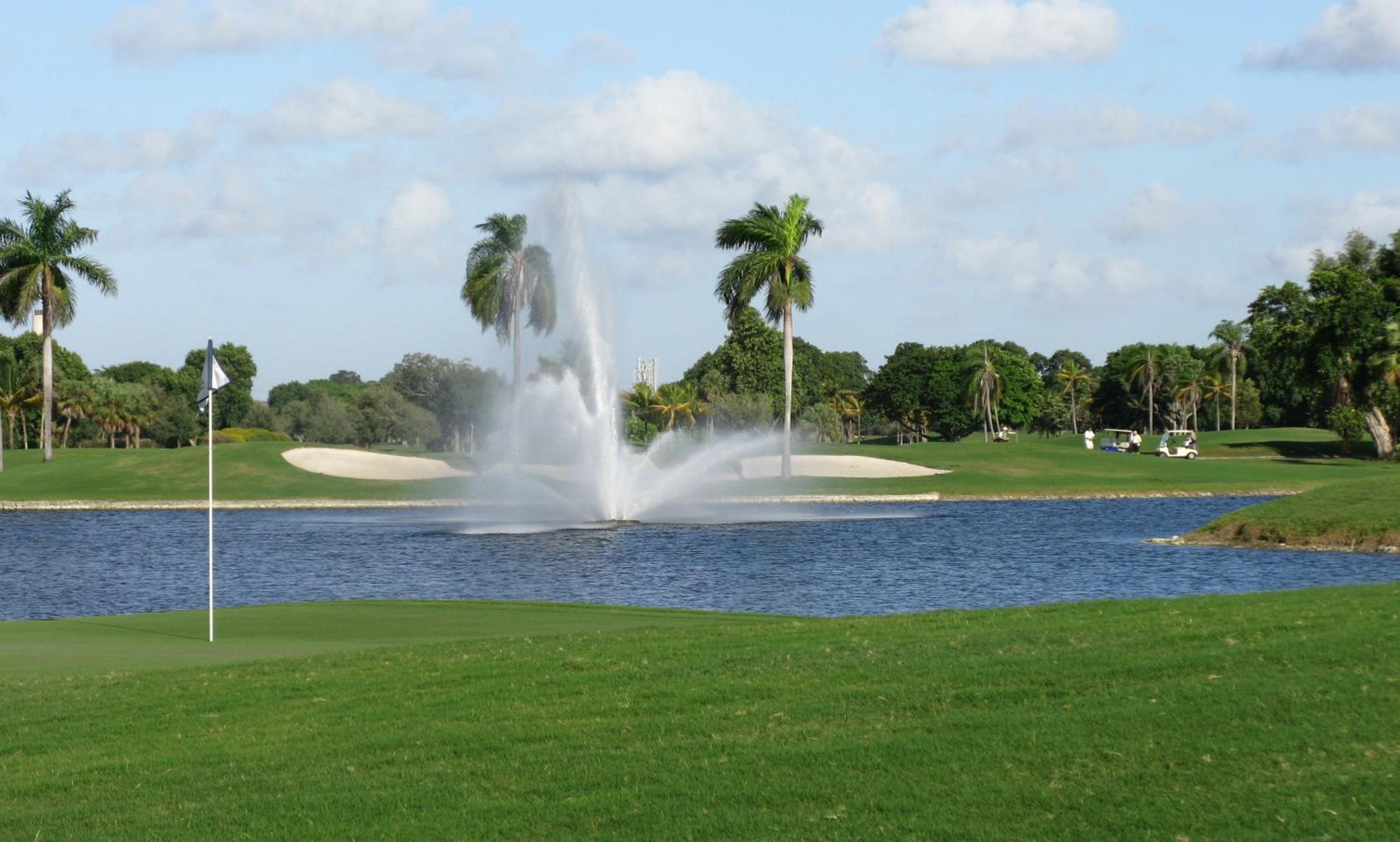 Doral Pool 404 by Wave Properties