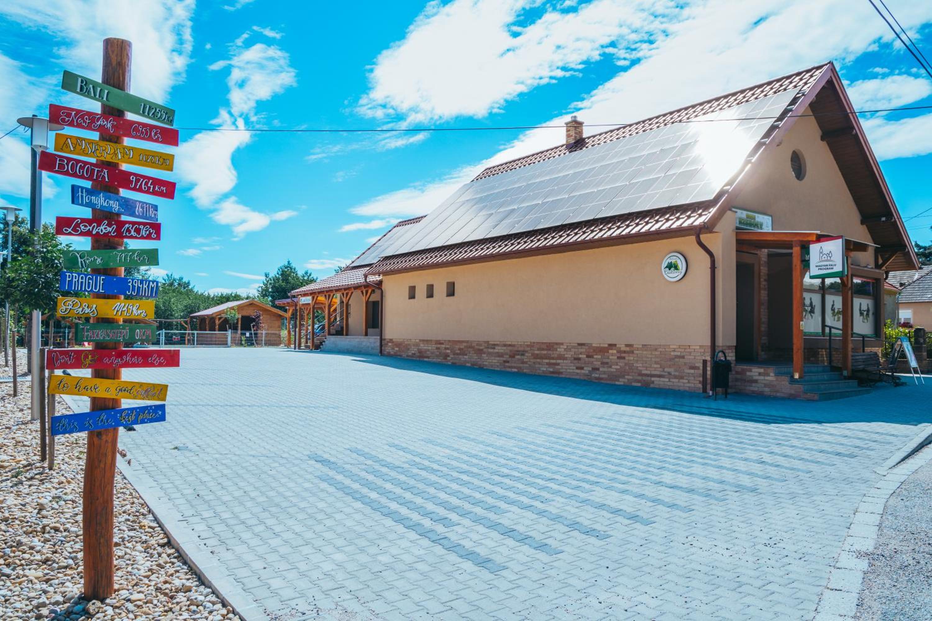 Bogi Kuckó, Farkasgyepű view 2
