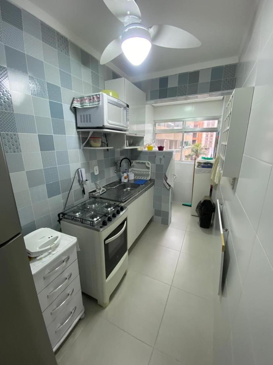 Aviação-com Ar -1 Dorm- 6 Hospedes -Garagem -Wi Fi- 50 metros da Praia