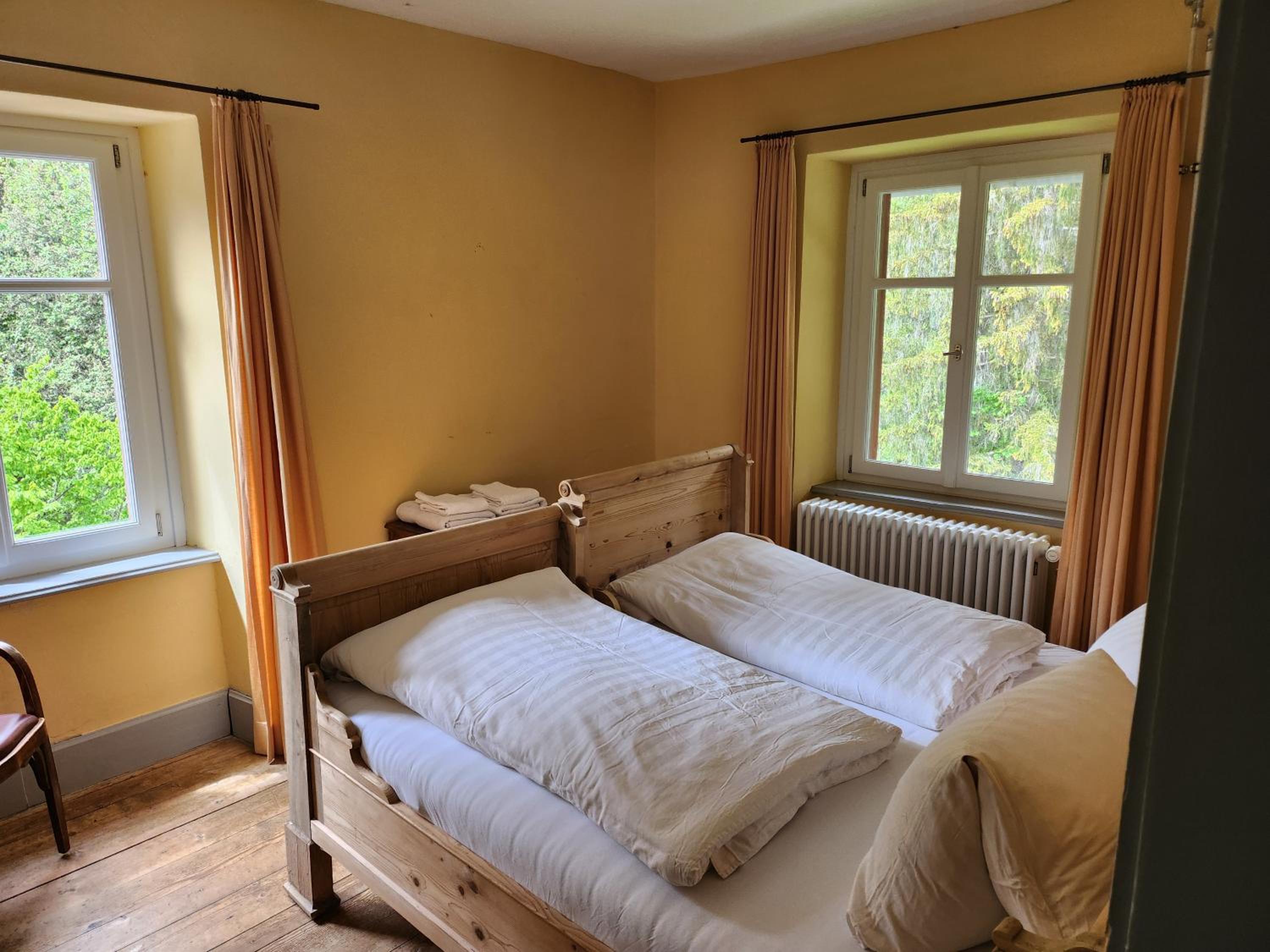 Gasthaus Crestasee