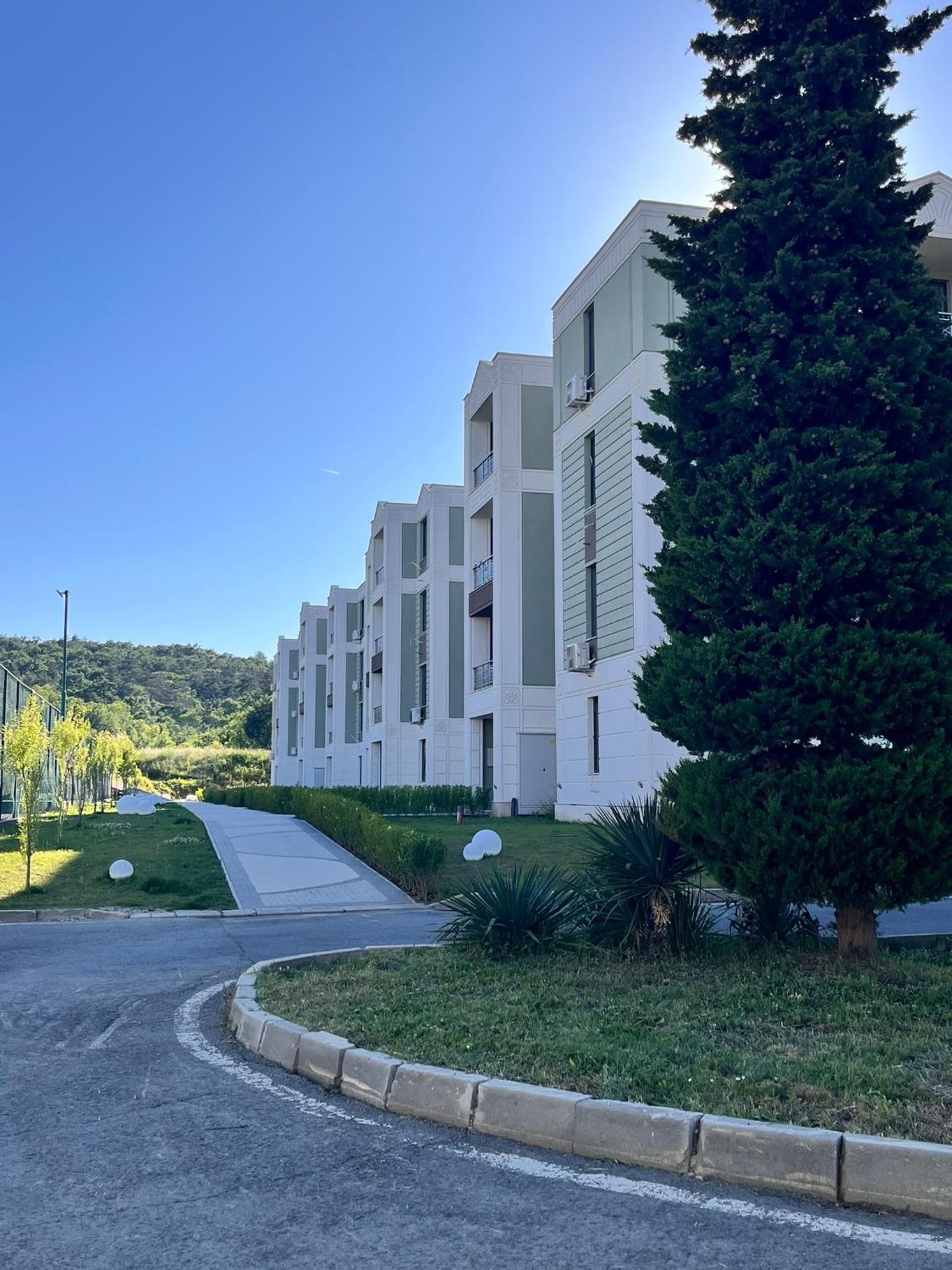 Park Side Apartment Green Life Resort
