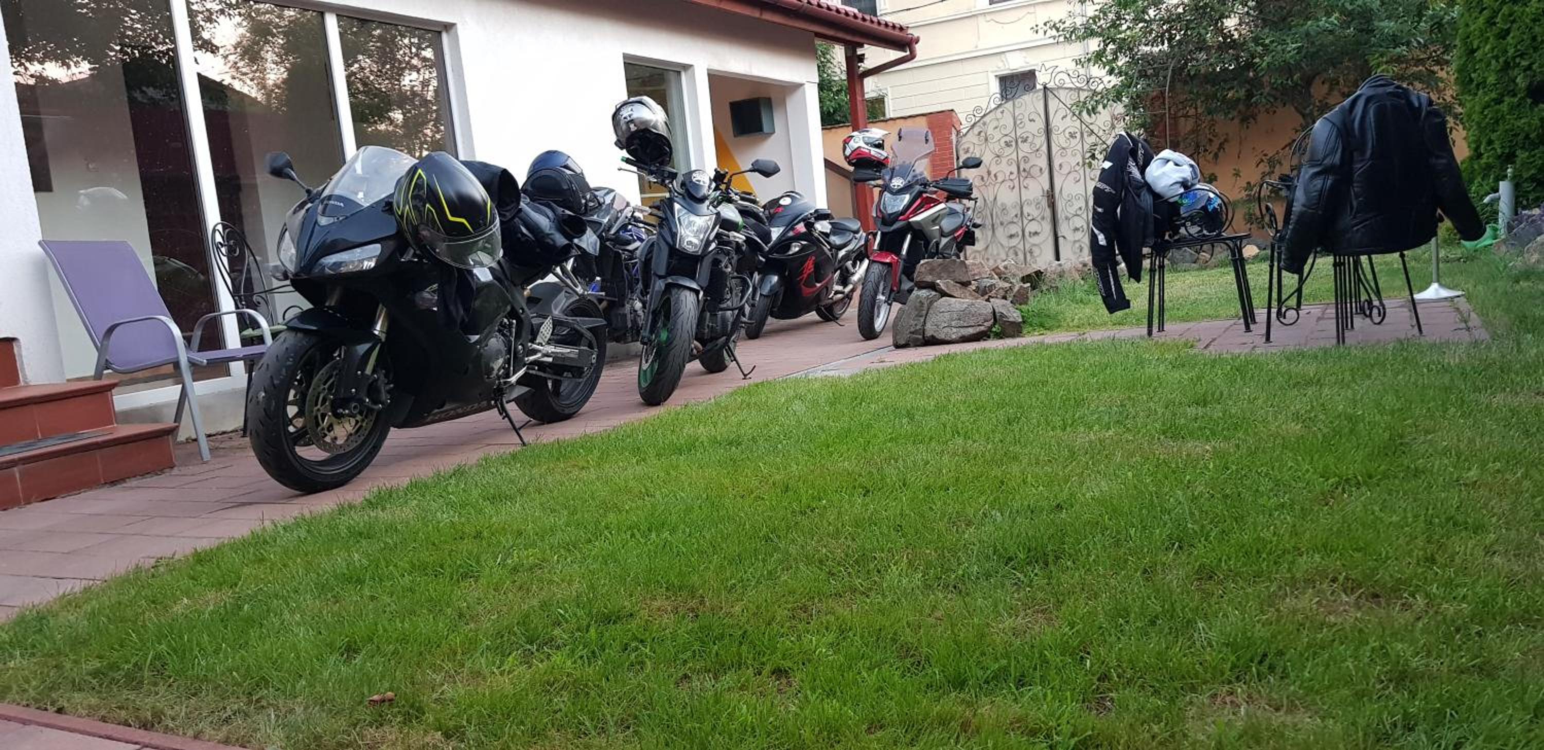 Photo 43