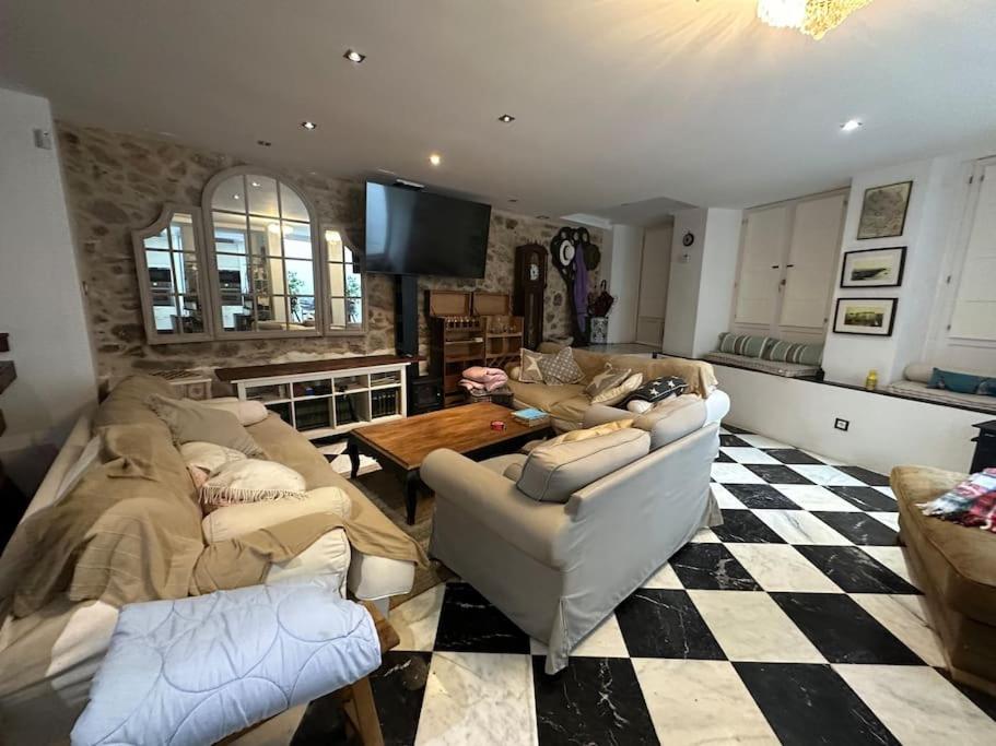 Oktheway Las Barbaras photo 1