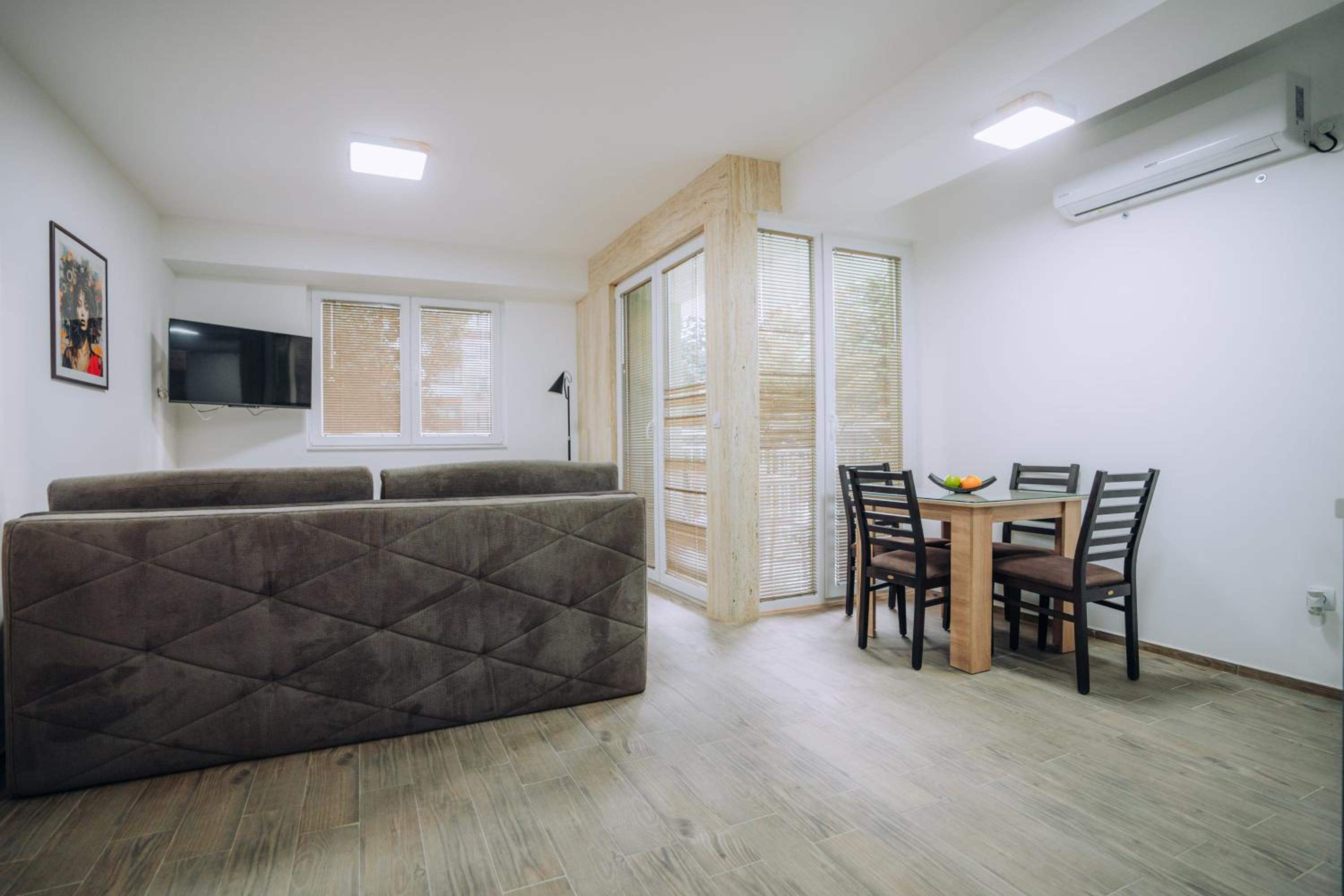 Lenova Apartments