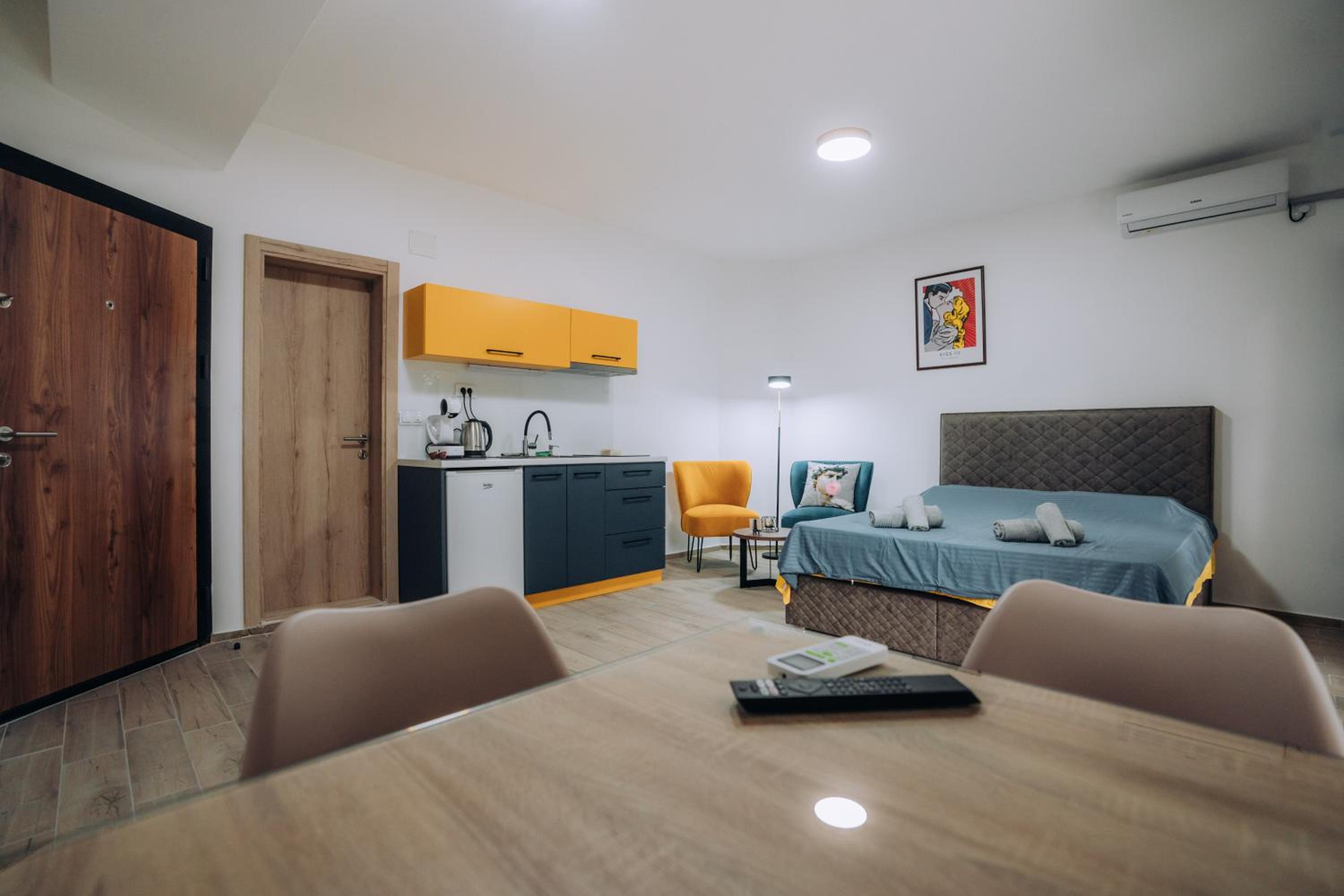 Lenova Apartments
