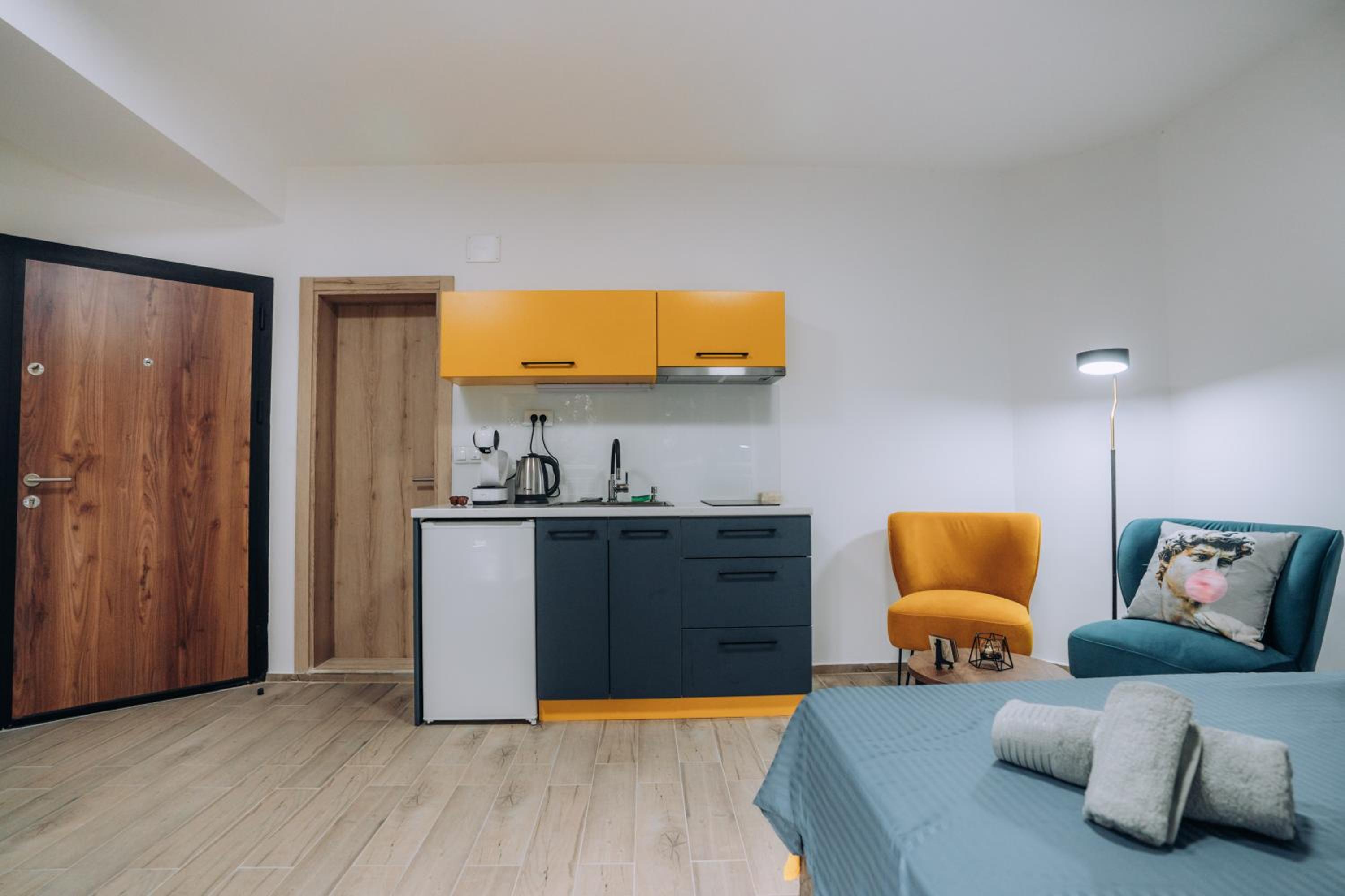Lenova Apartments