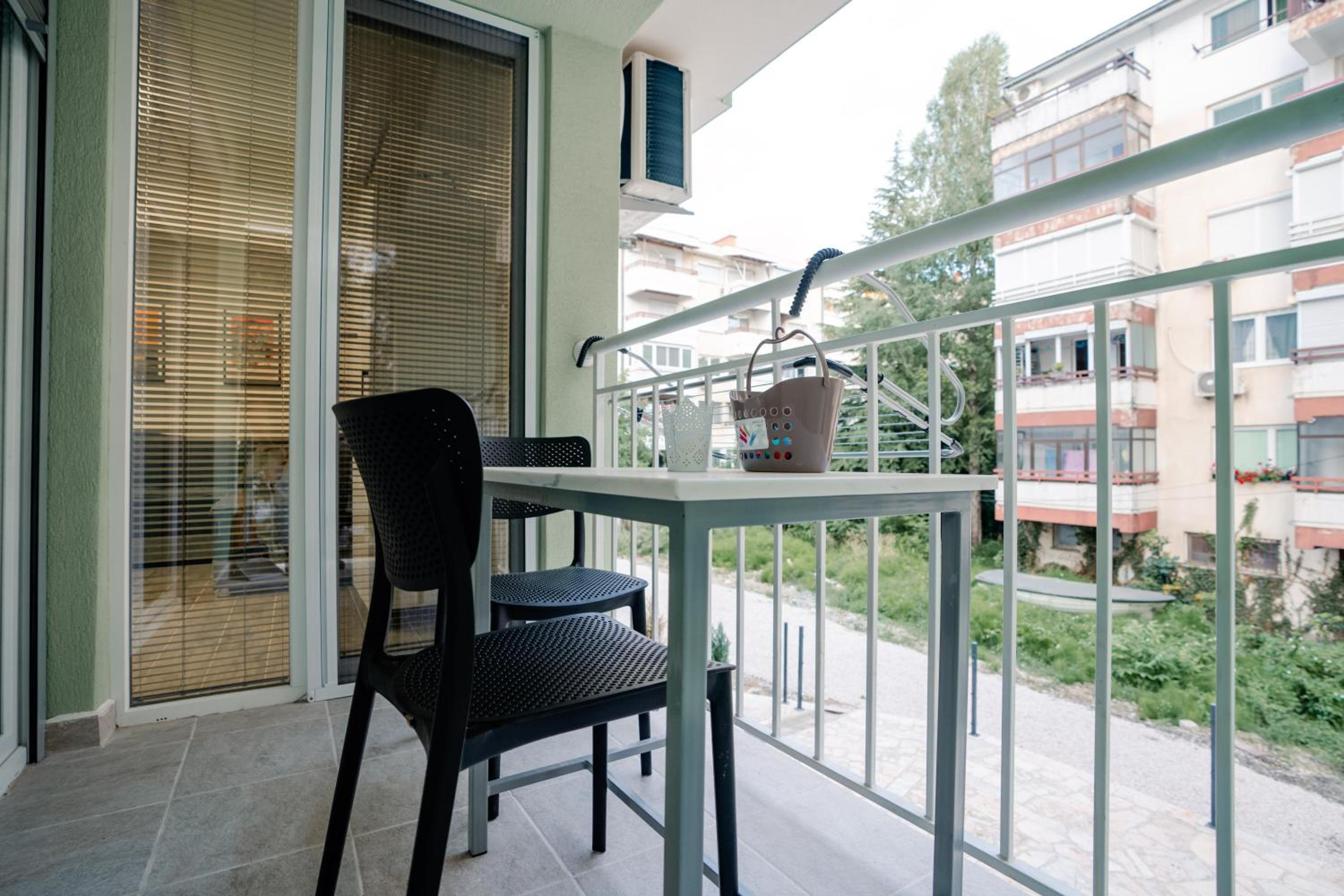 Lenova Apartments