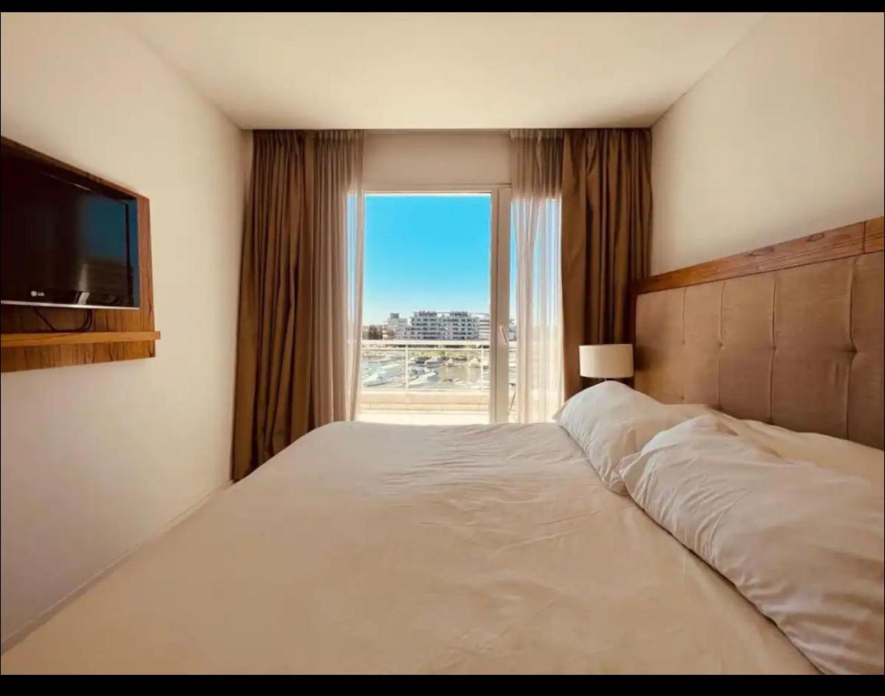 Premium departamento en Nordelta con vista abierta la Bahía!
