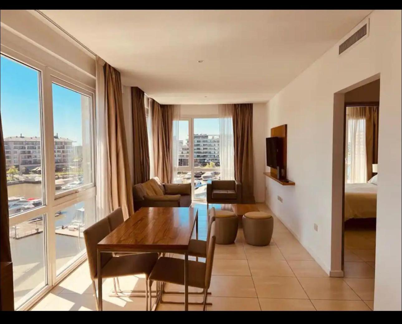 Premium departamento en Nordelta con vista abierta la Bahía!