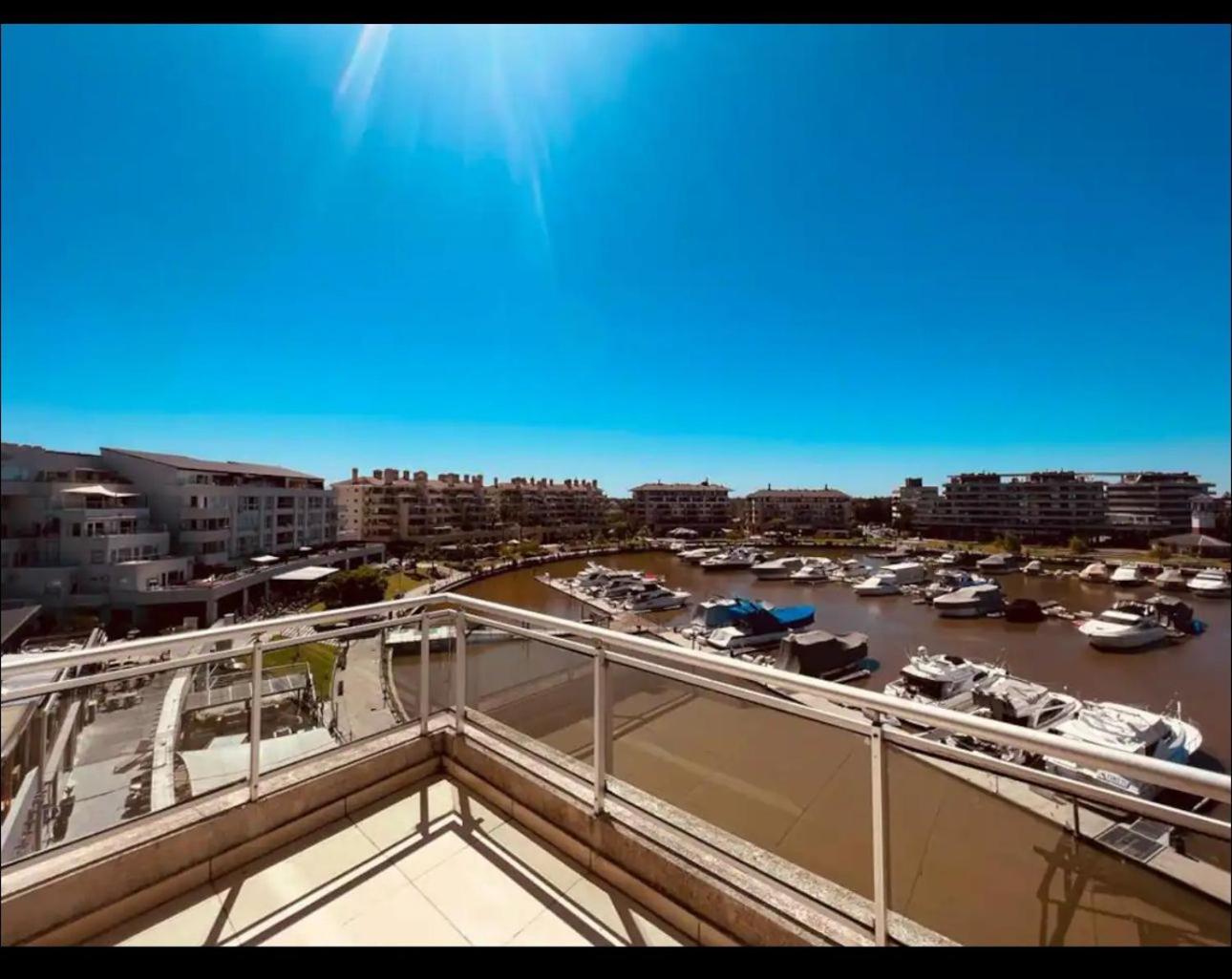 Premium departamento en Nordelta con vista abierta la Bahía!
