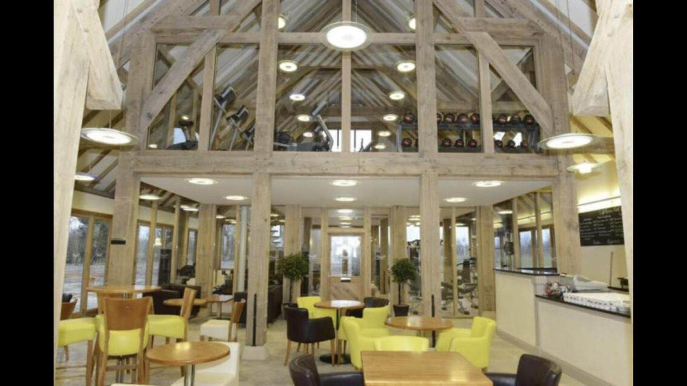 Bumblebee Lodge