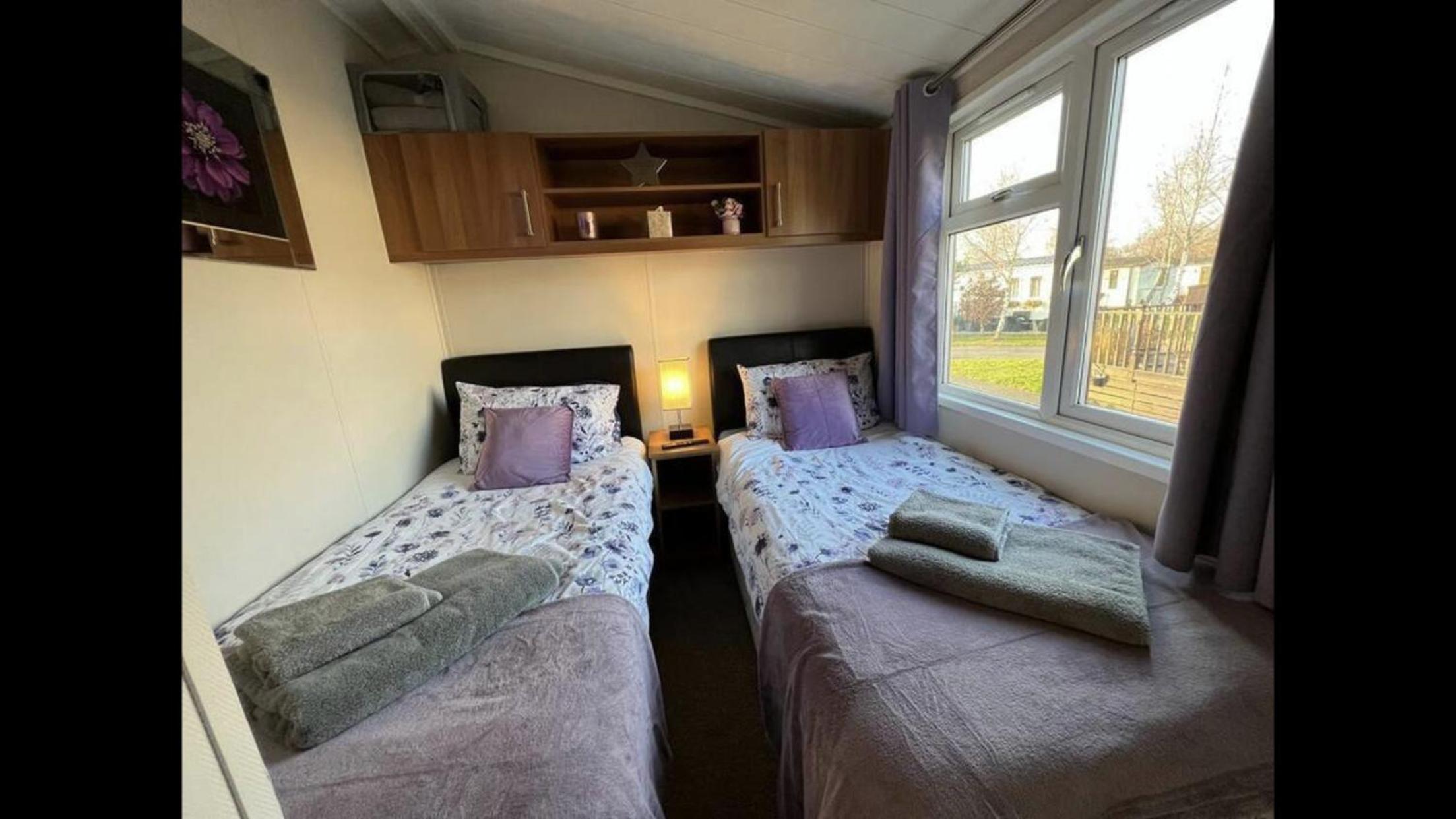 Bumblebee Lodge