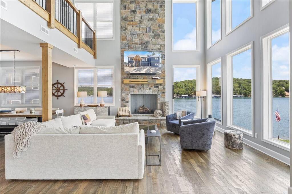 Lakefront 5BR 6BA Home and Cabin amazing views