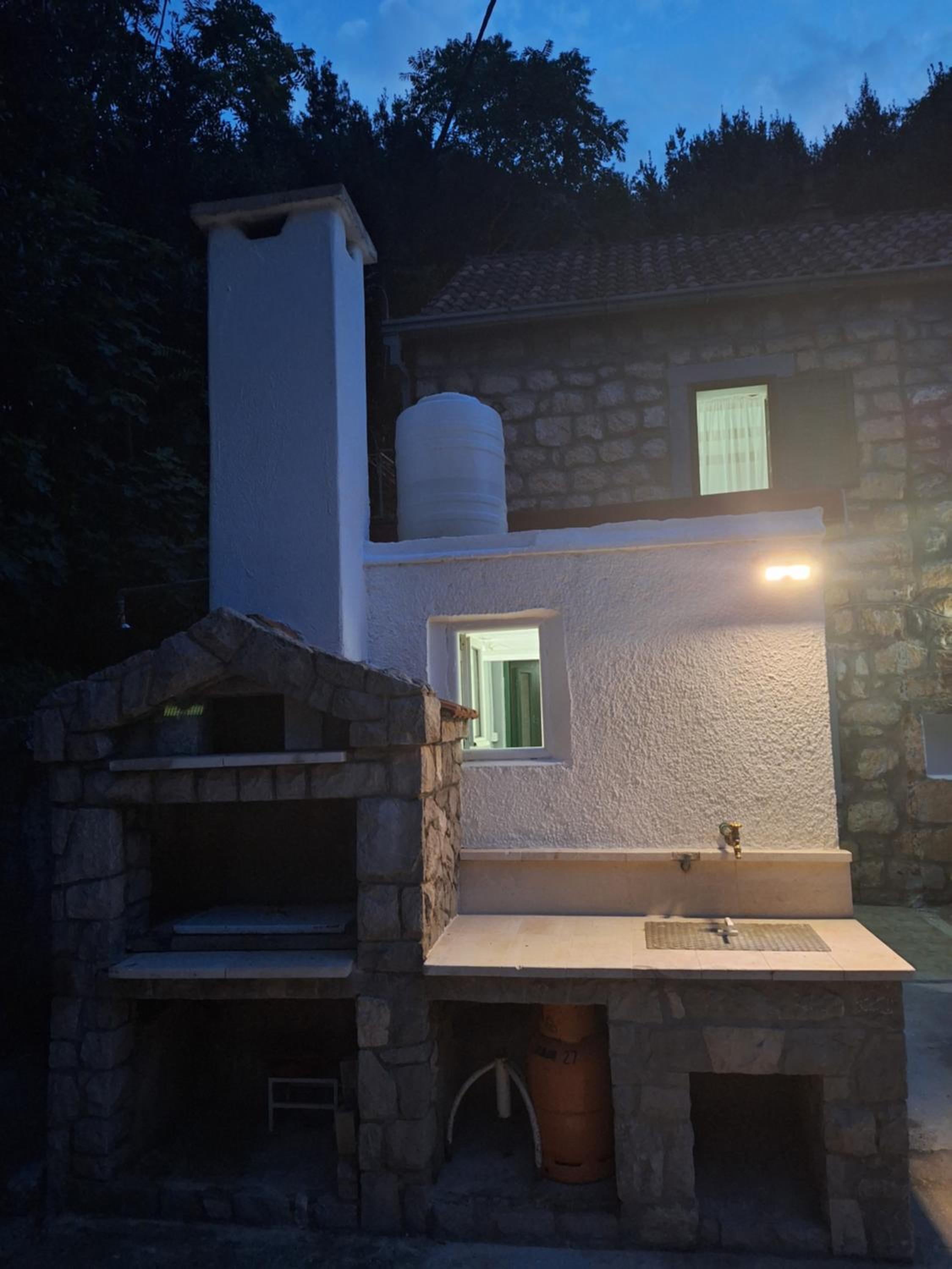Old stone house Danka view 5