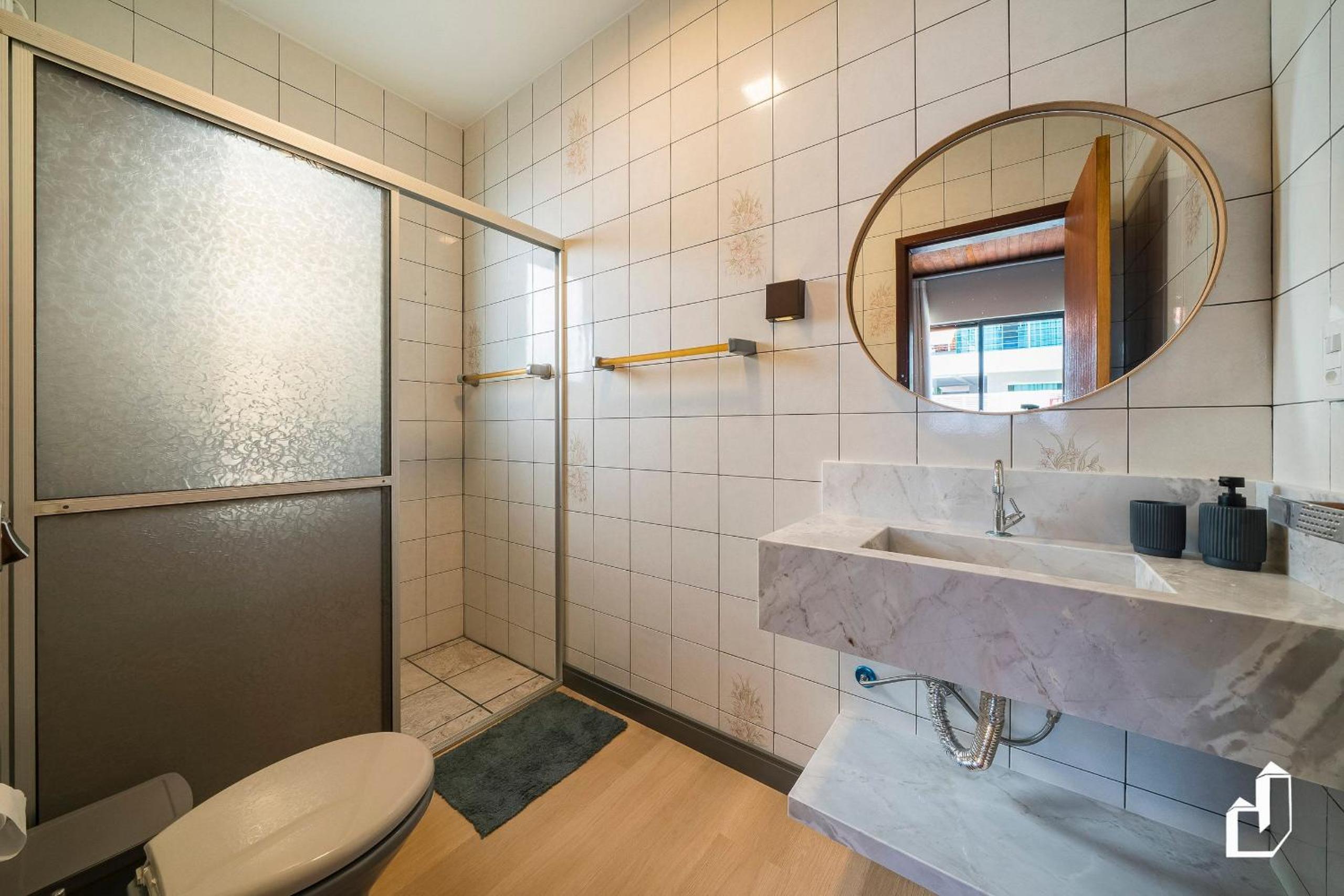 Casa aconchegante com 04 dormitórios
