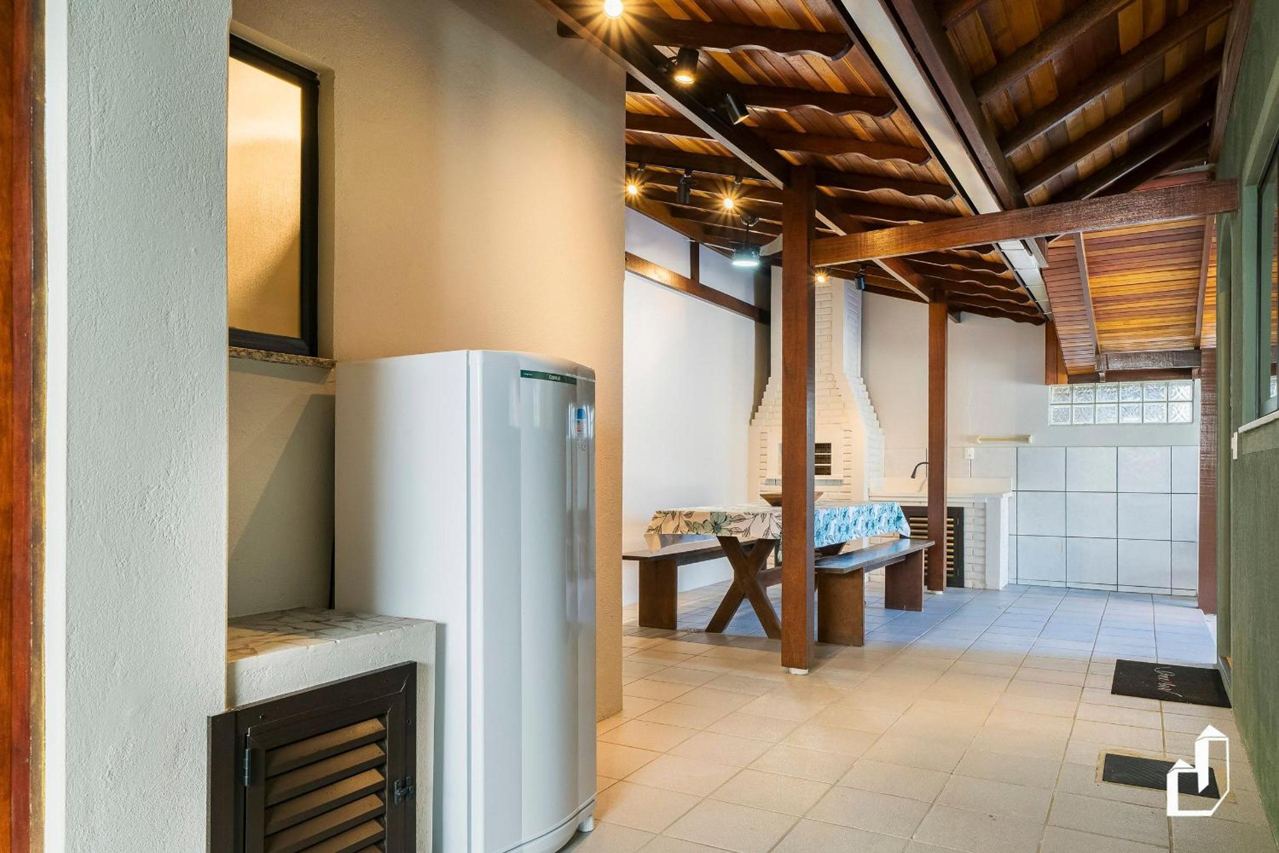 Casa aconchegante com 04 dormitórios