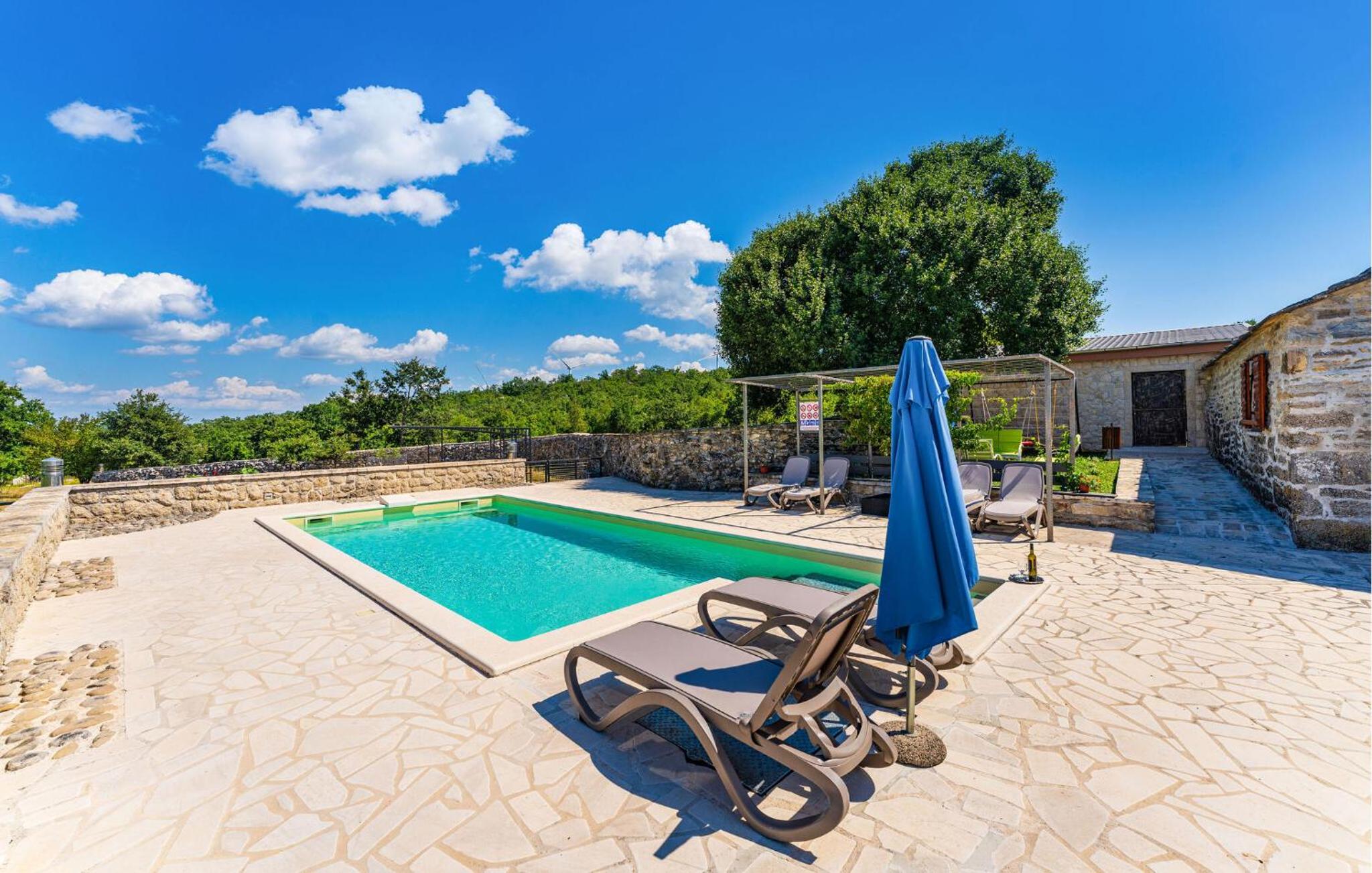 3 Bedroom Awesome Home In Medvida