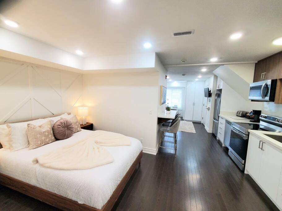 Dufferin Serenity Suite