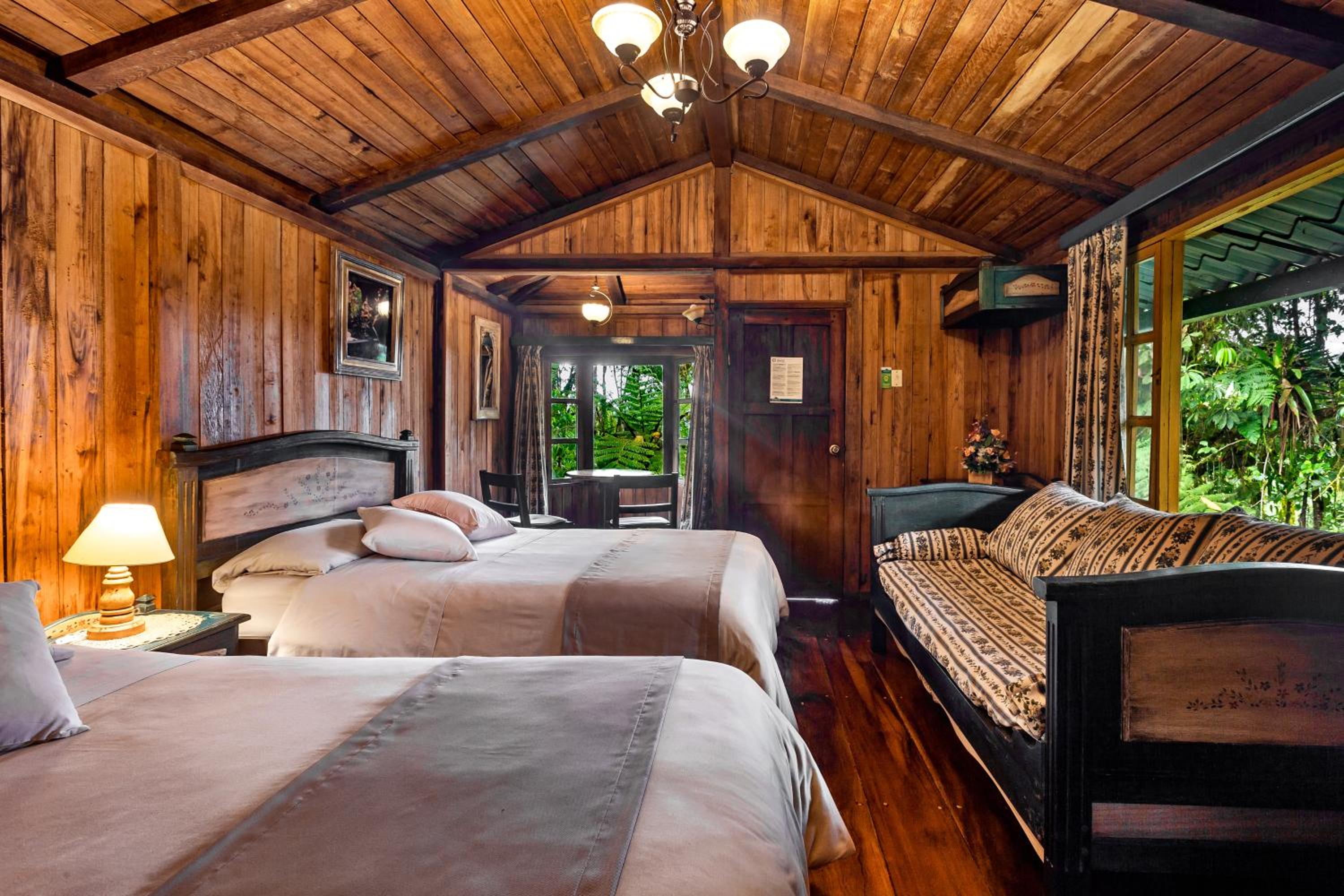 Sachatamia Lodge