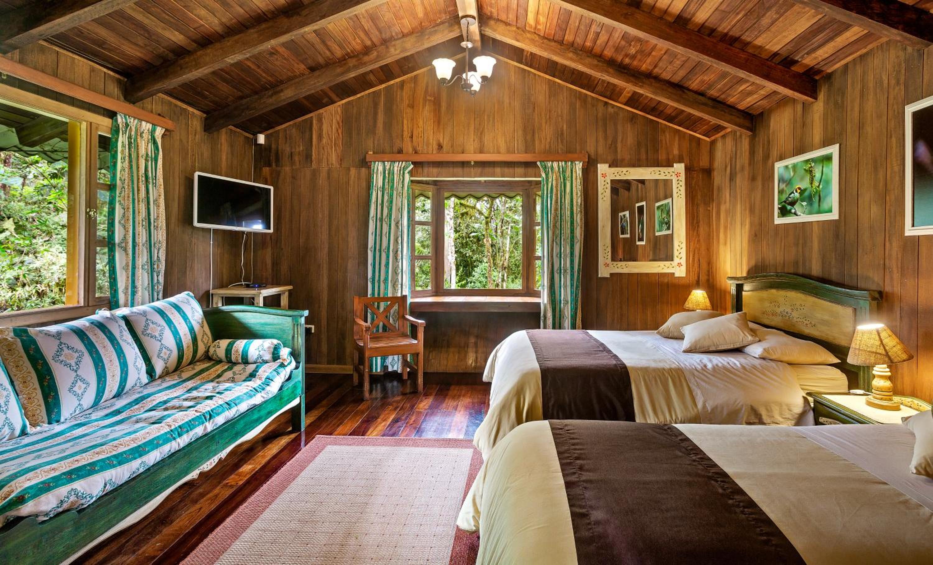 Sachatamia Lodge