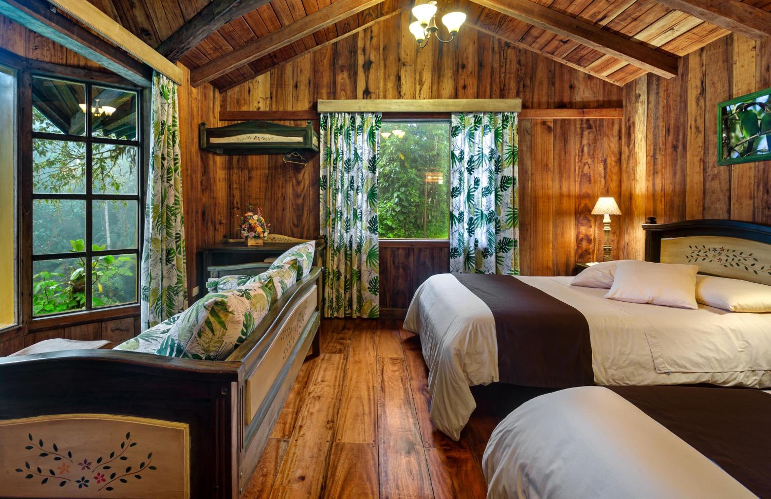 Sachatamia Lodge