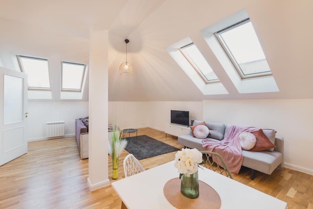 Royal Loft Apartment 110m2