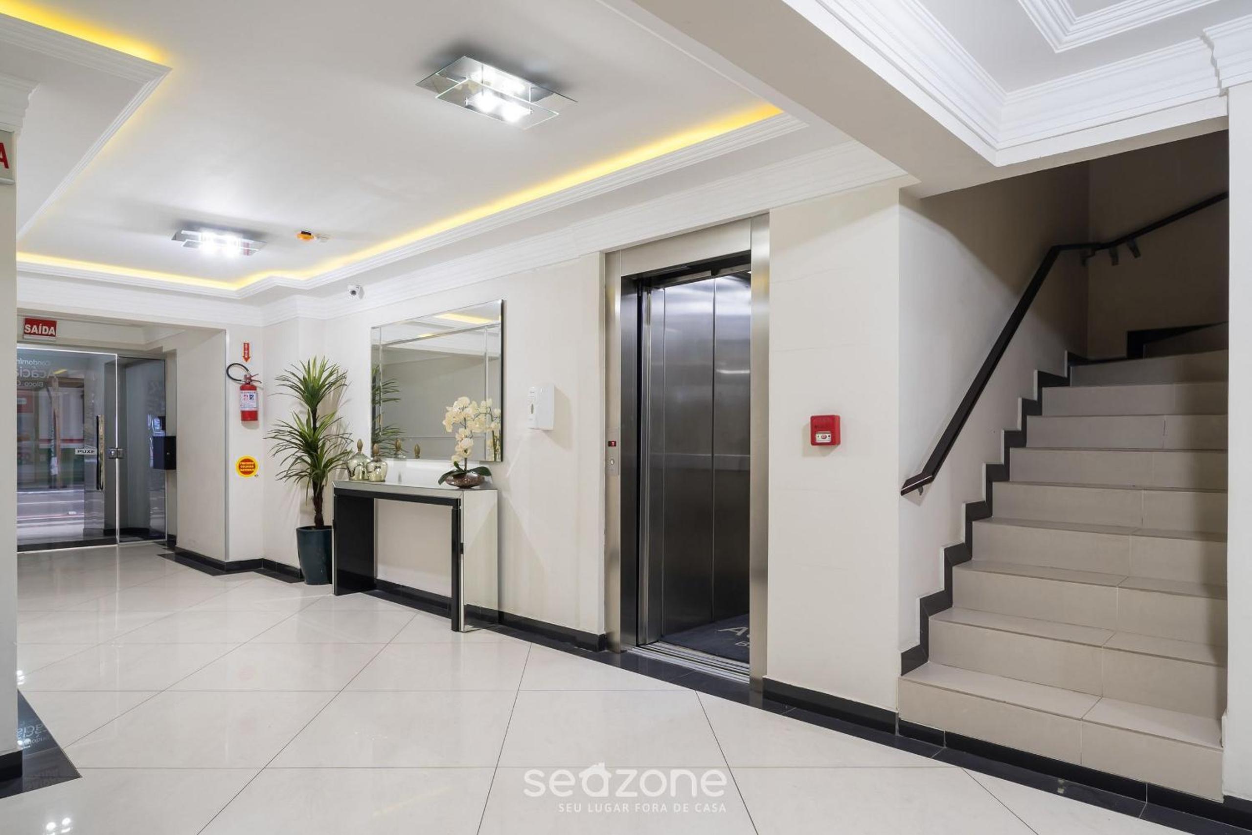 Apts. 2 minutes from the beach Balneário Camboriú/SC - EAC
