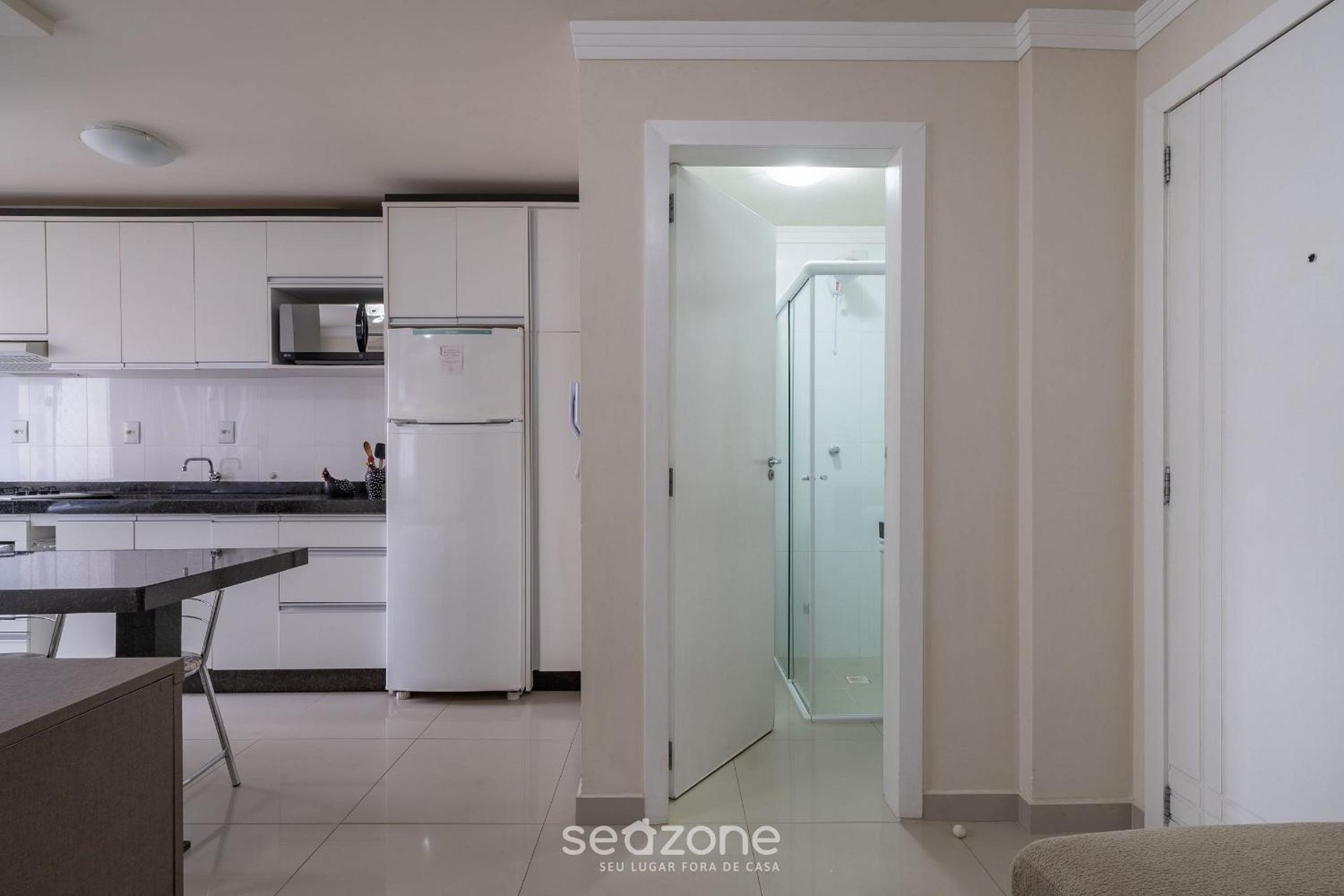 Apts. 2 minutes from the beach Balneário Camboriú/SC - EAC