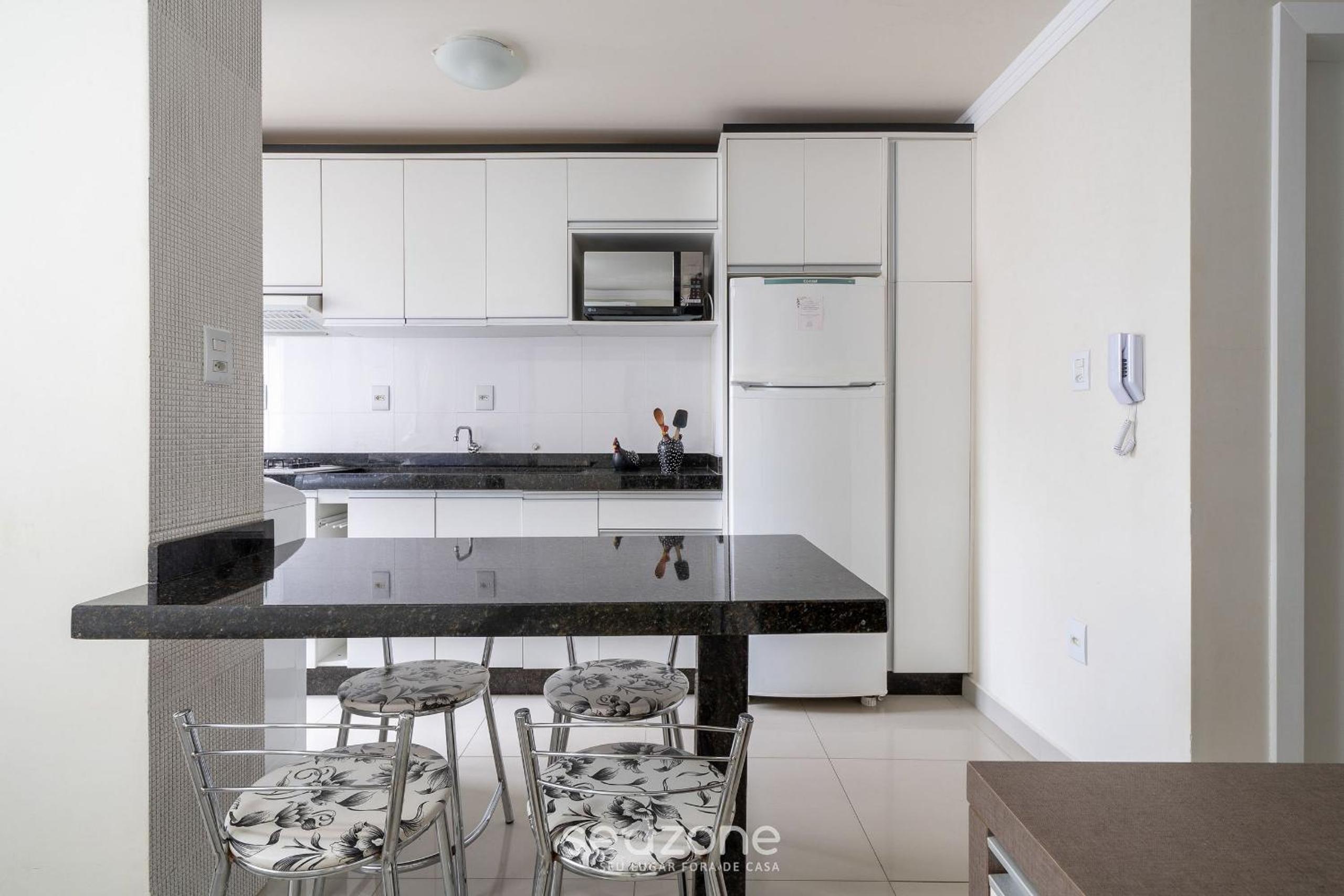 Apts. 2 minutes from the beach Balneário Camboriú/SC - EAC