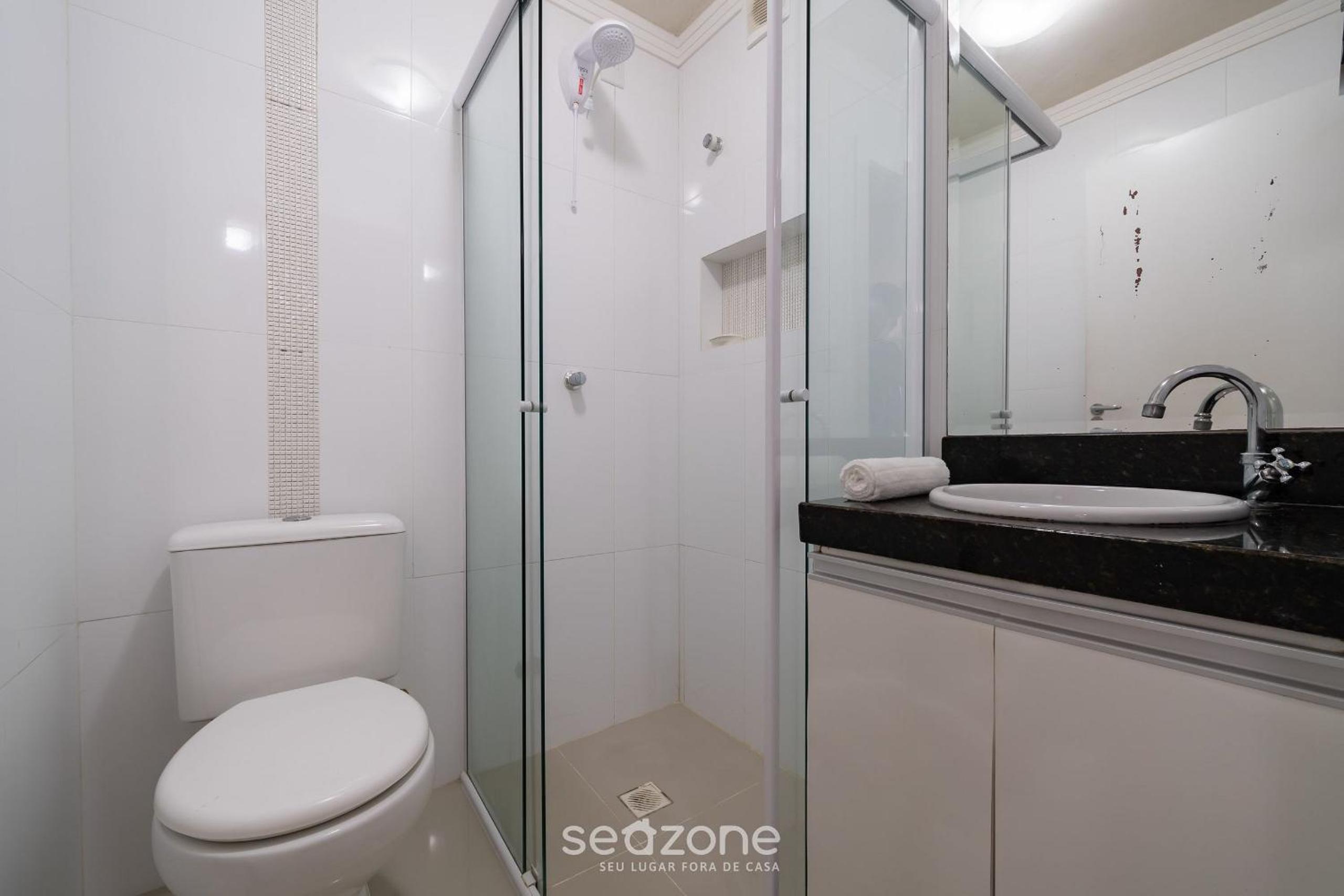 Apts. 2 minutes from the beach Balneário Camboriú/SC - EAC
