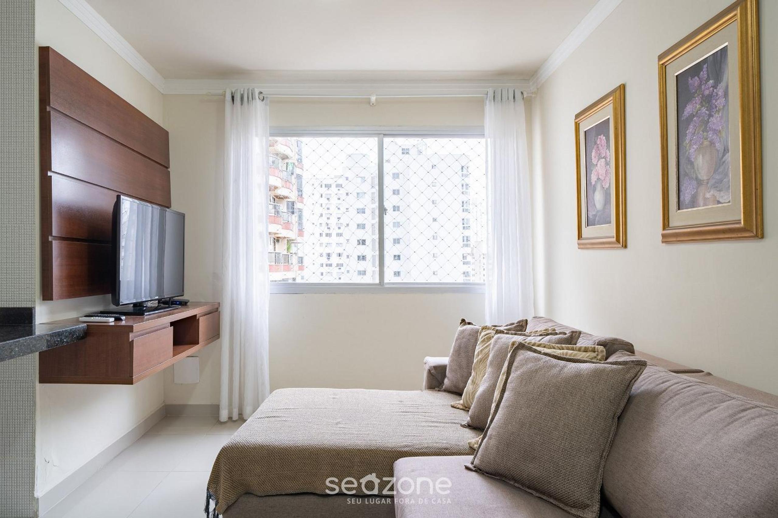 Apts. 2 minutes from the beach Balneário Camboriú/SC - EAC