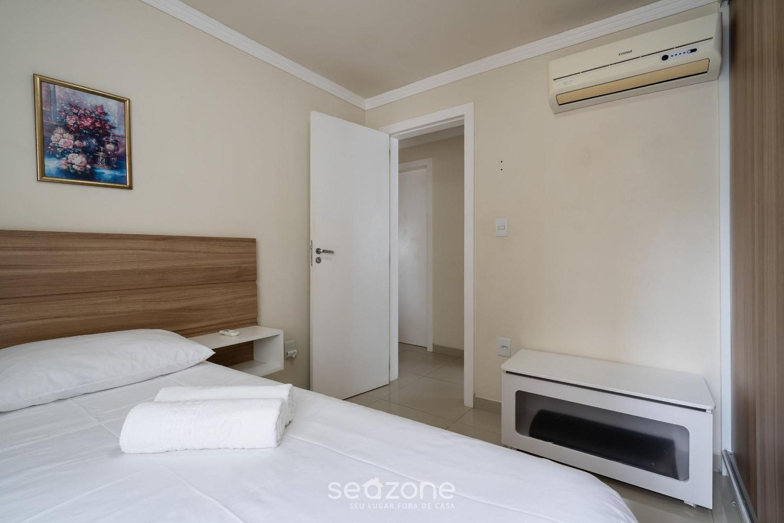 Apts. 2 minutes from the beach Balneário Camboriú/SC - EAC